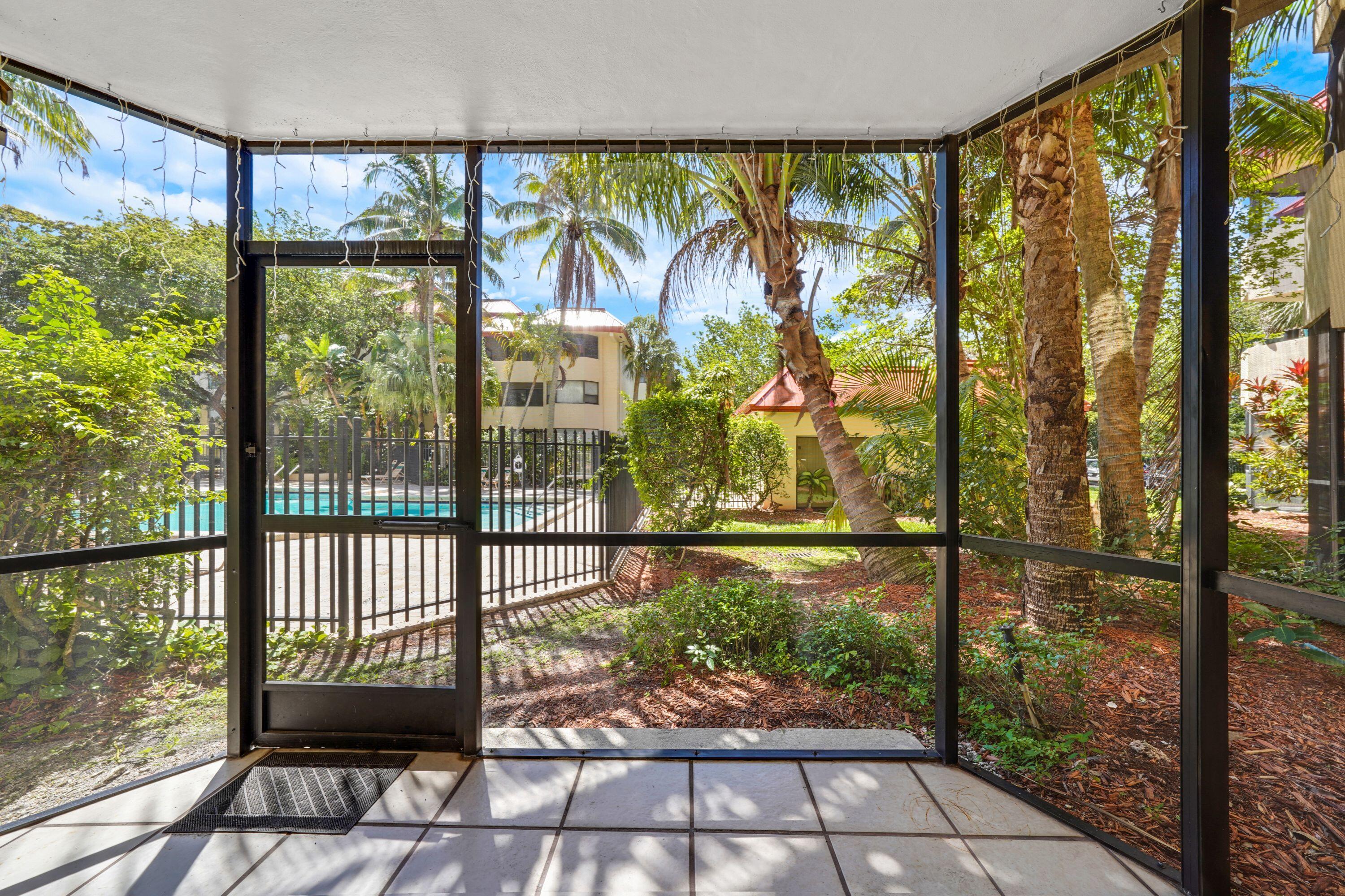 PLANTATION FOREST CONDO - Residential