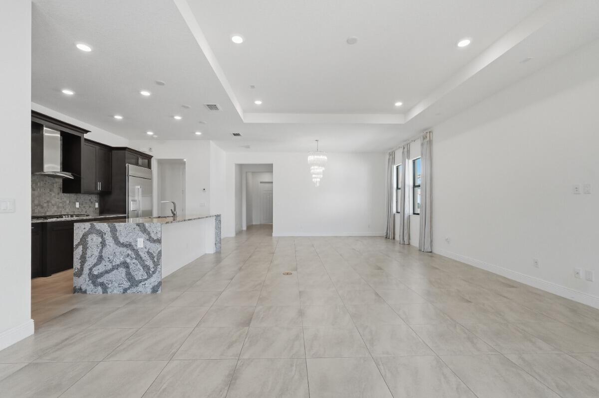 Parkland Bay - Residential Lease