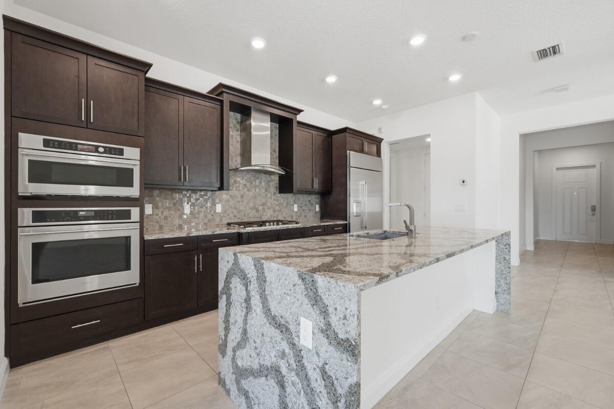 Parkland Bay - Residential Lease
