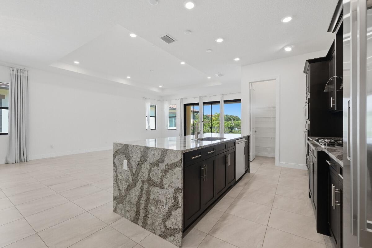 Parkland Bay - Residential Lease