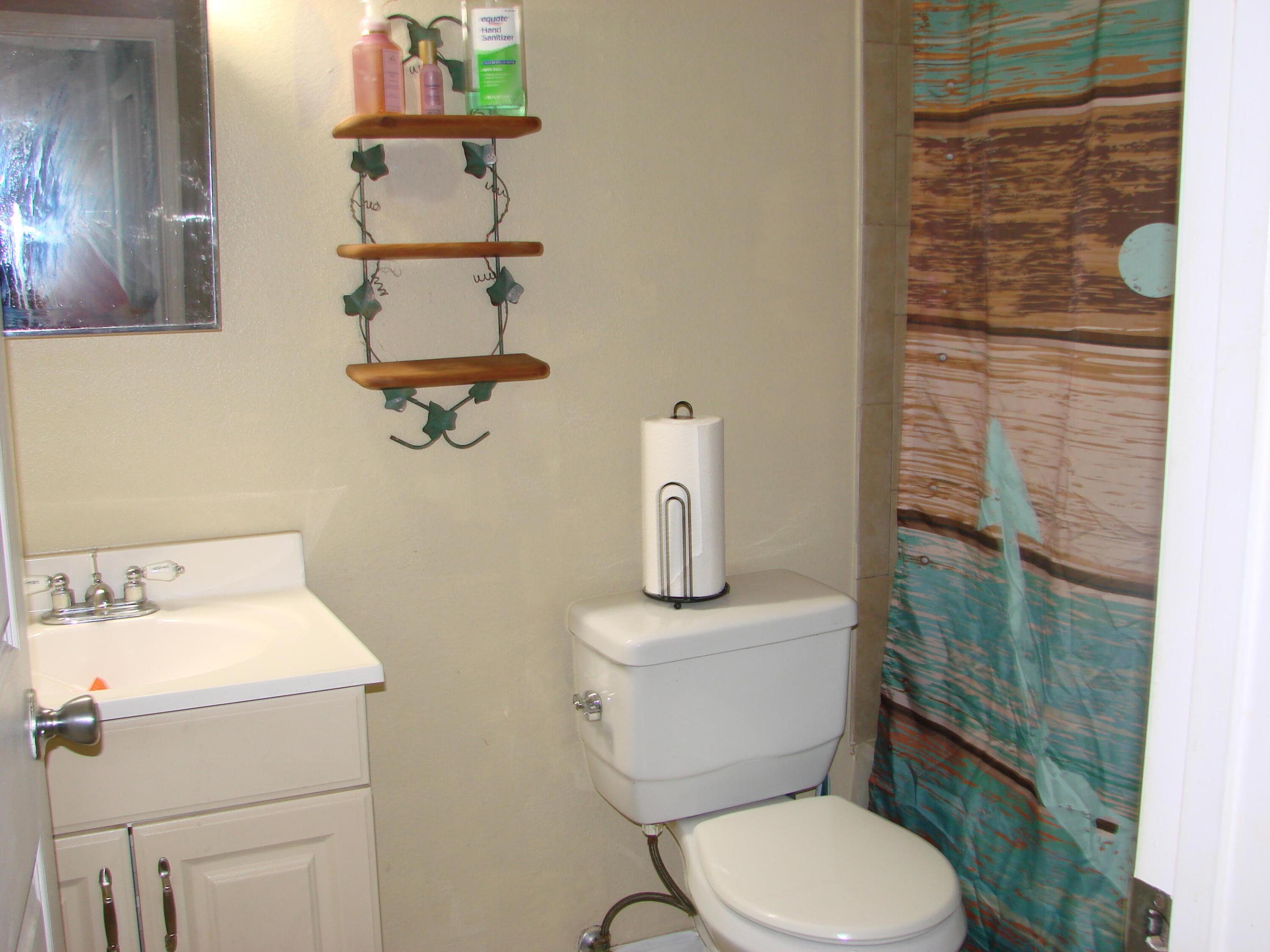 PORT ST LUCIE SECTION 42 1ST REPLAT - Residential