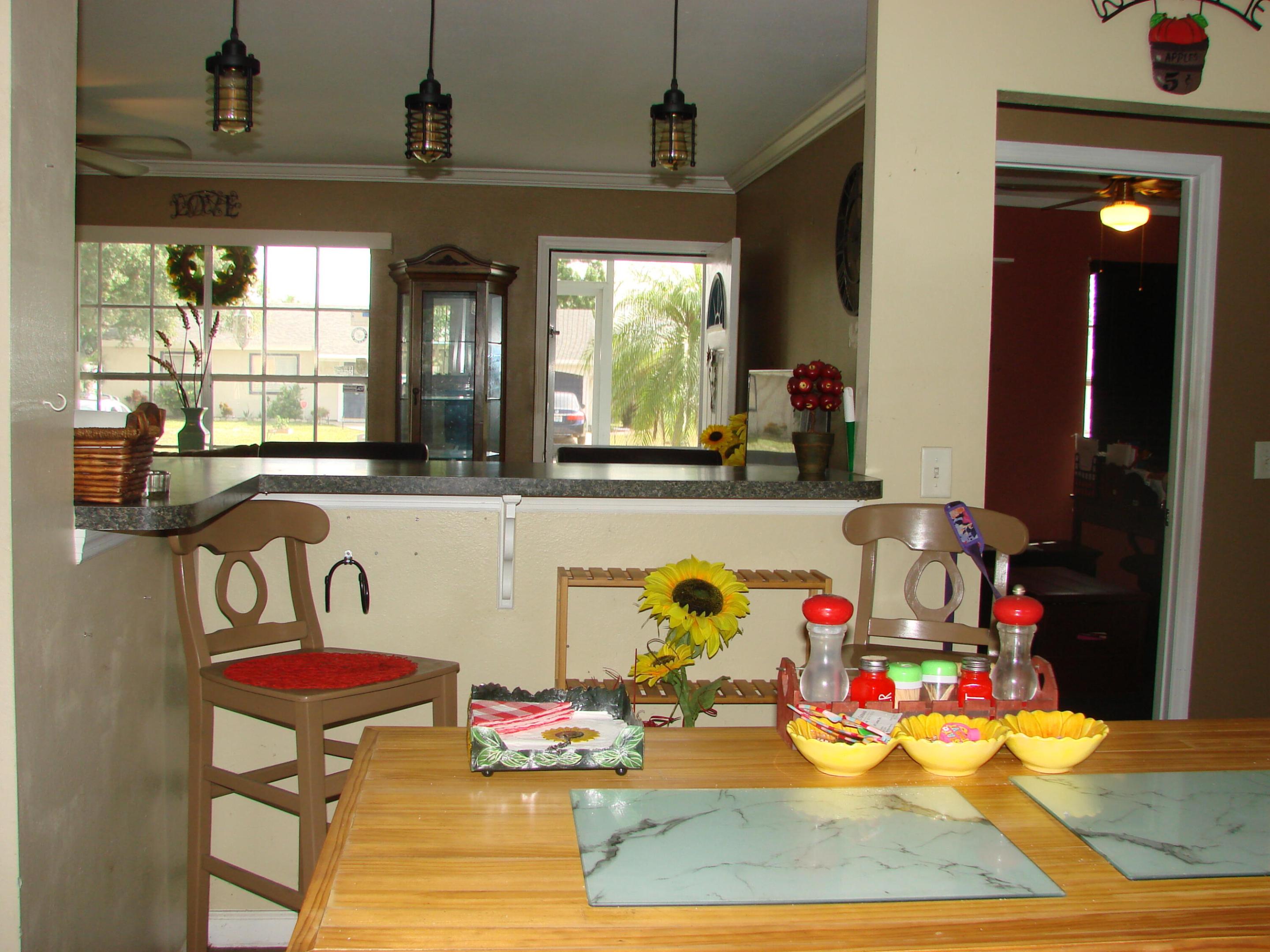 PORT ST LUCIE SECTION 42 1ST REPLAT - Residential
