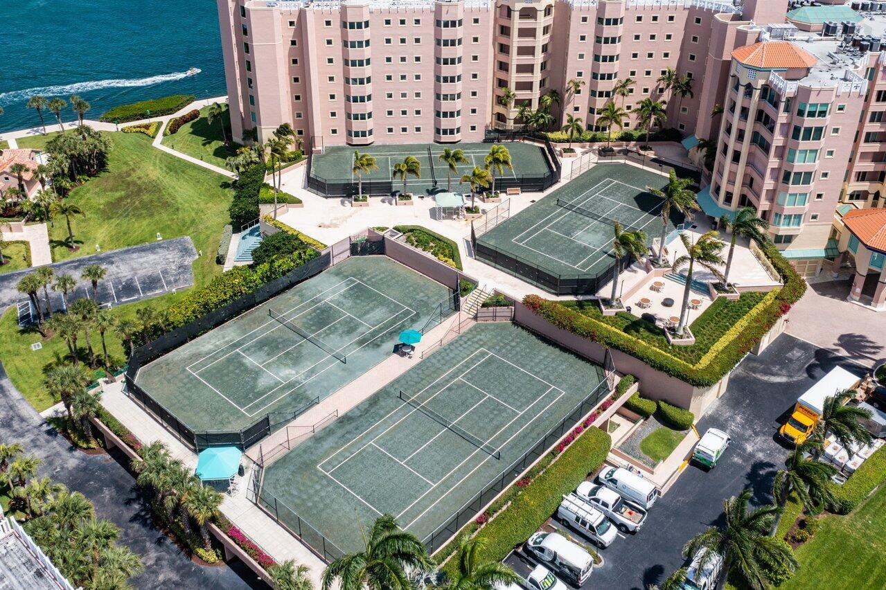 MIZNER TOWER - Residential