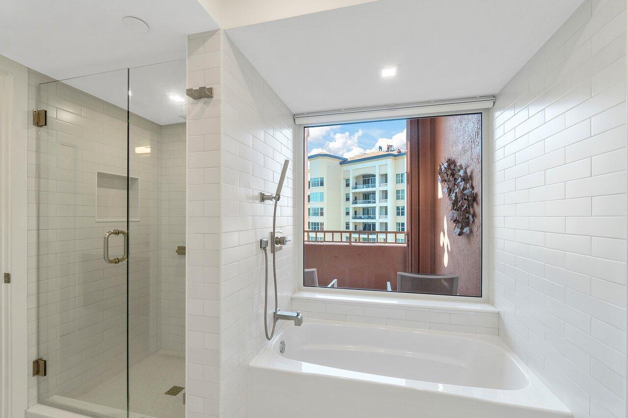 MIZNER TOWER - Residential