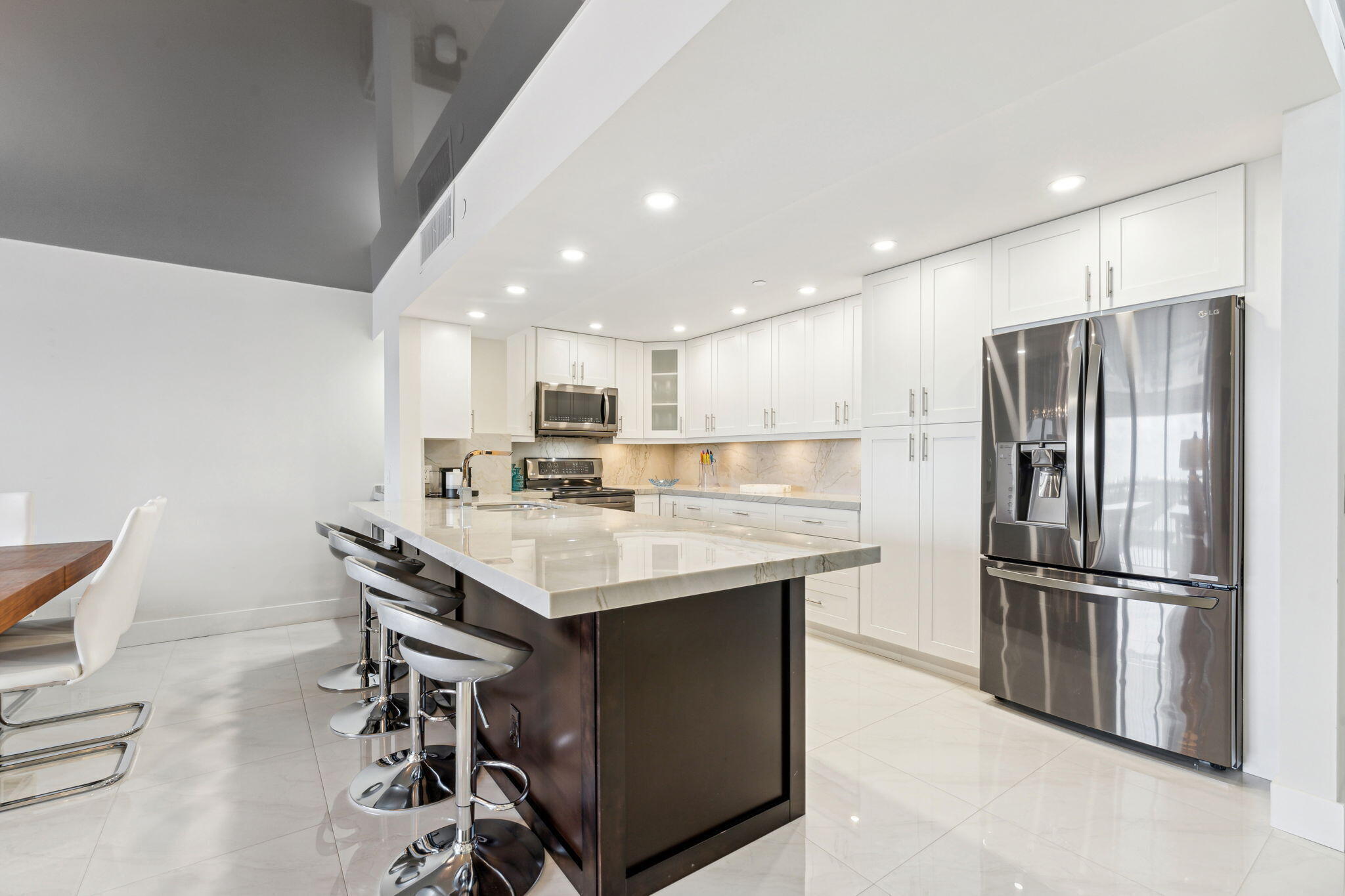 DALTON PLACE CONDO - Residential