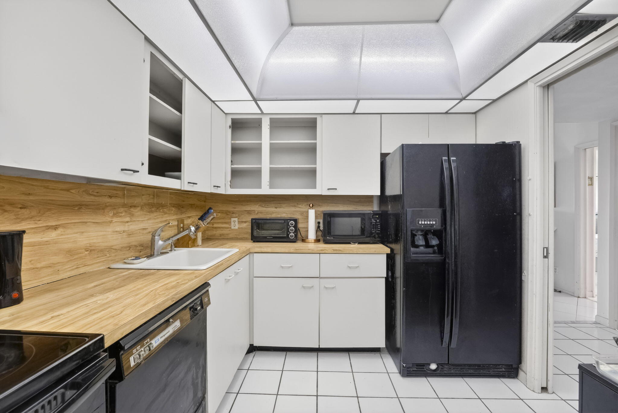 NO 13 PALM-AIRE COUNTRY CLUB - Residential