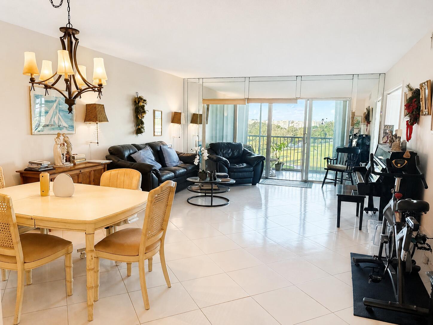 NO 13 PALM-AIRE COUNTRY CLUB - Residential
