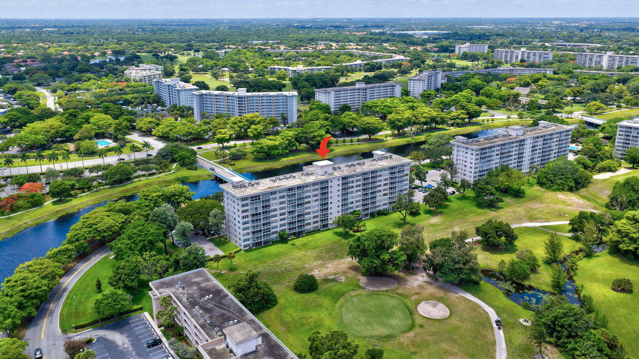 NO 13 PALM-AIRE COUNTRY CLUB - Residential