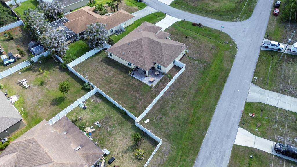 PORT ST LUCIE SECTION 33 - Residential