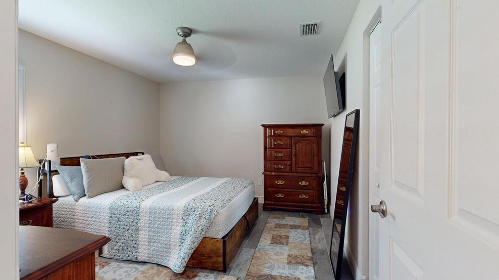 PORT ST LUCIE SECTION 33 - Residential