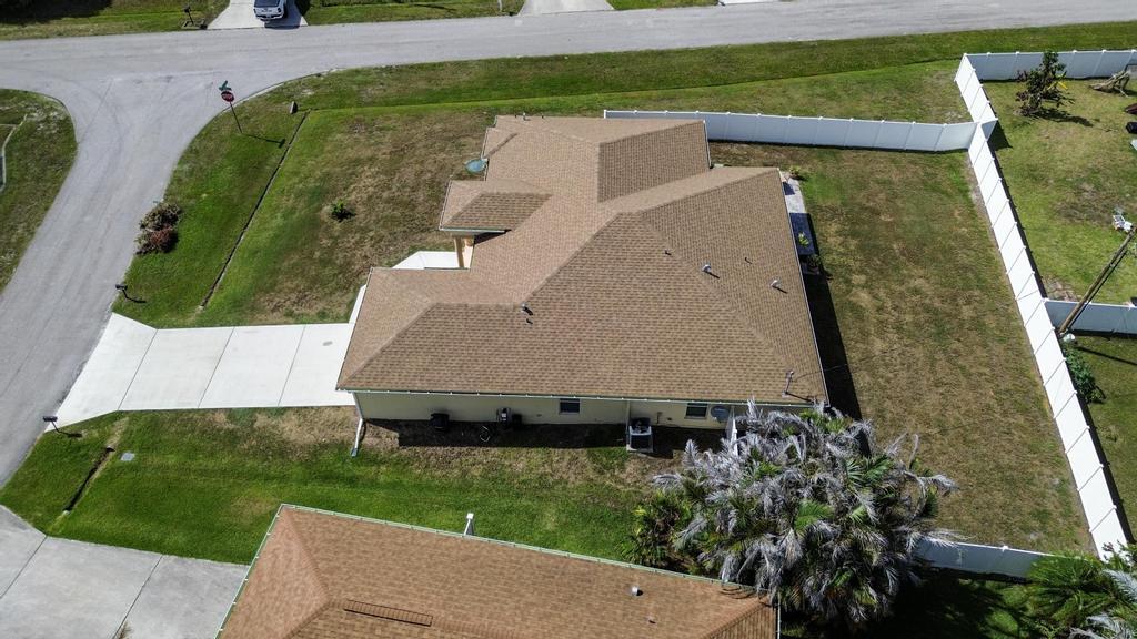 PORT ST LUCIE SECTION 33 - Residential