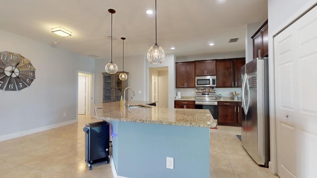PORT ST LUCIE SECTION 33 - Residential