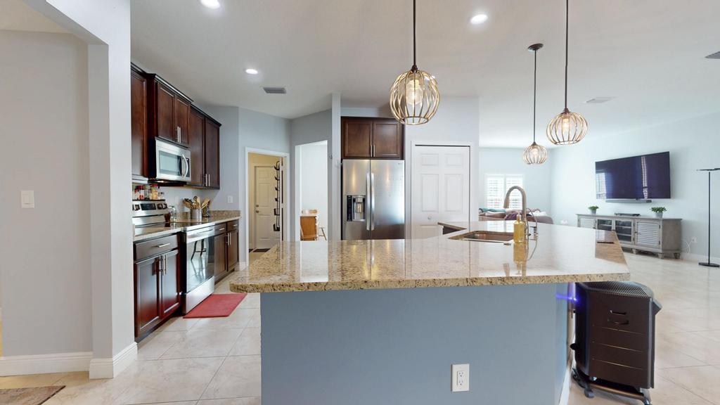 PORT ST LUCIE SECTION 33 - Residential