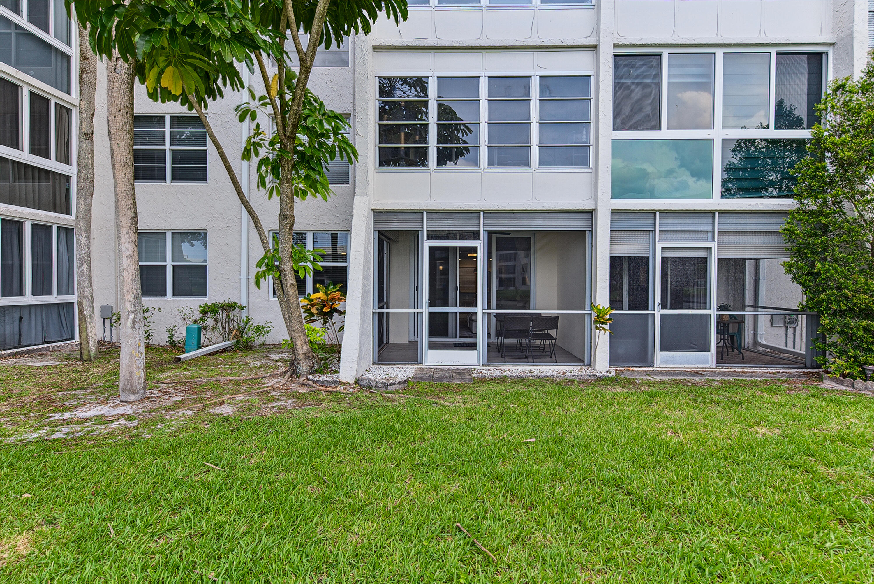 POINCIANA 2 OF PINE ISLAND RIDGE - Residential