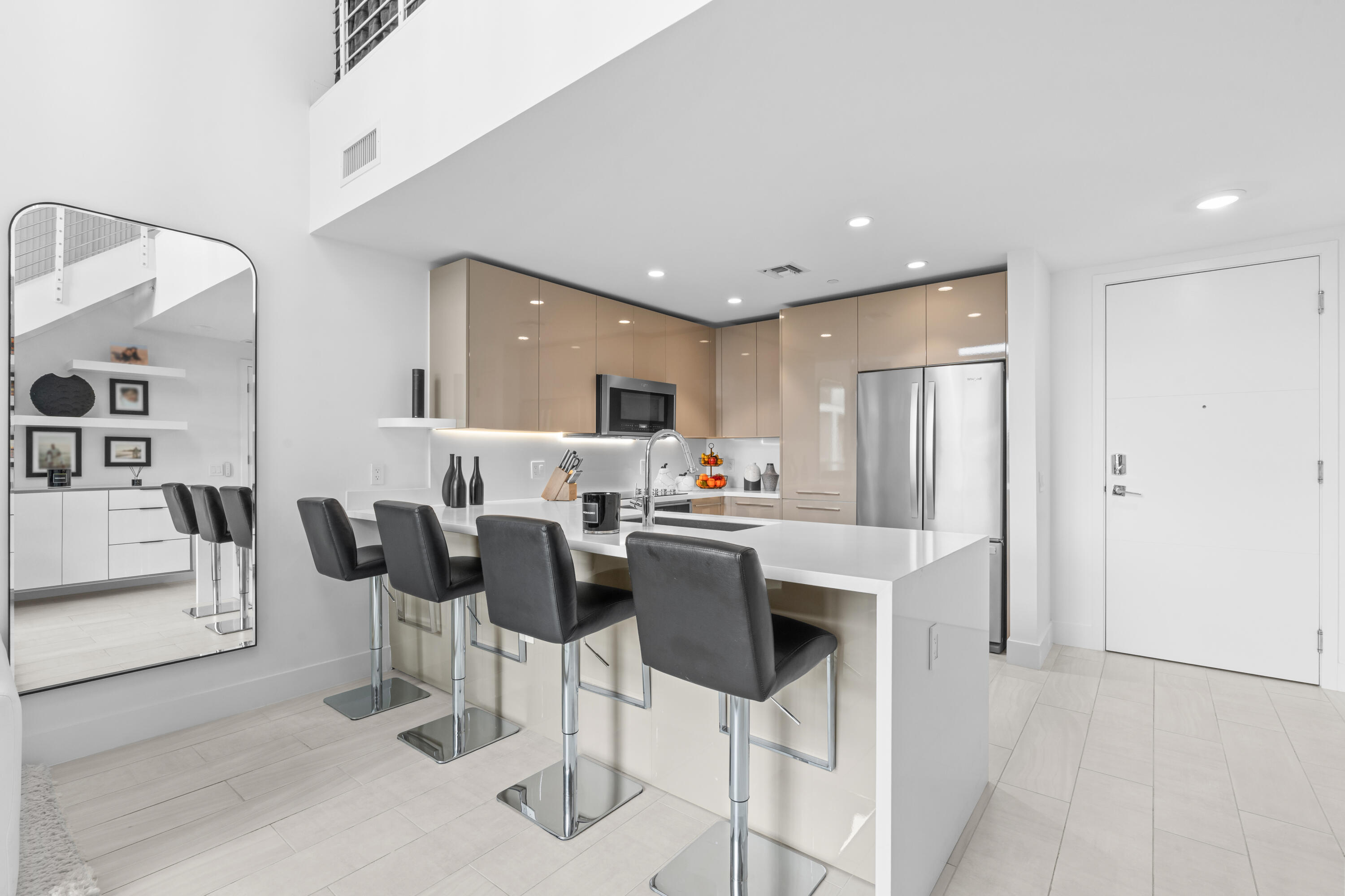 METROPICA NORTH TOWER ONE - Residential