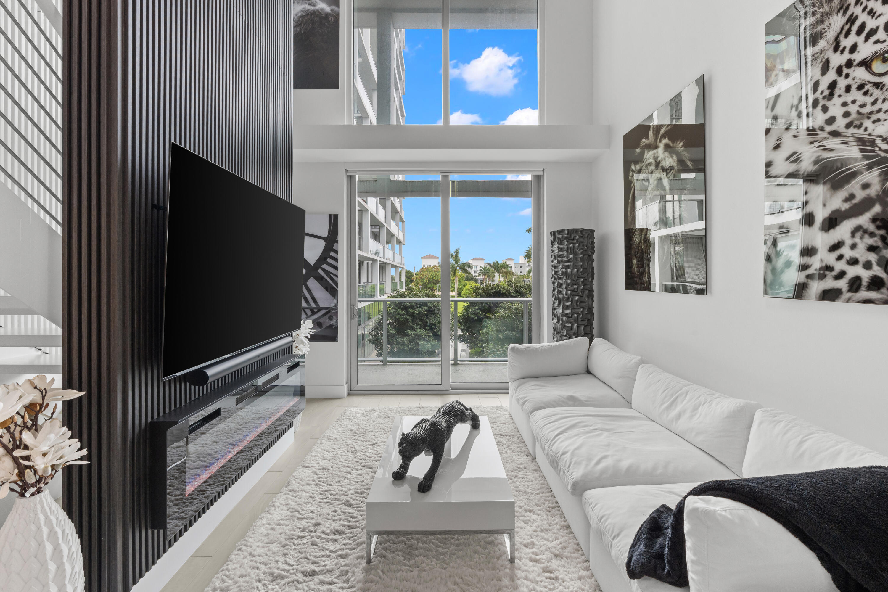 METROPICA NORTH TOWER ONE - Residential