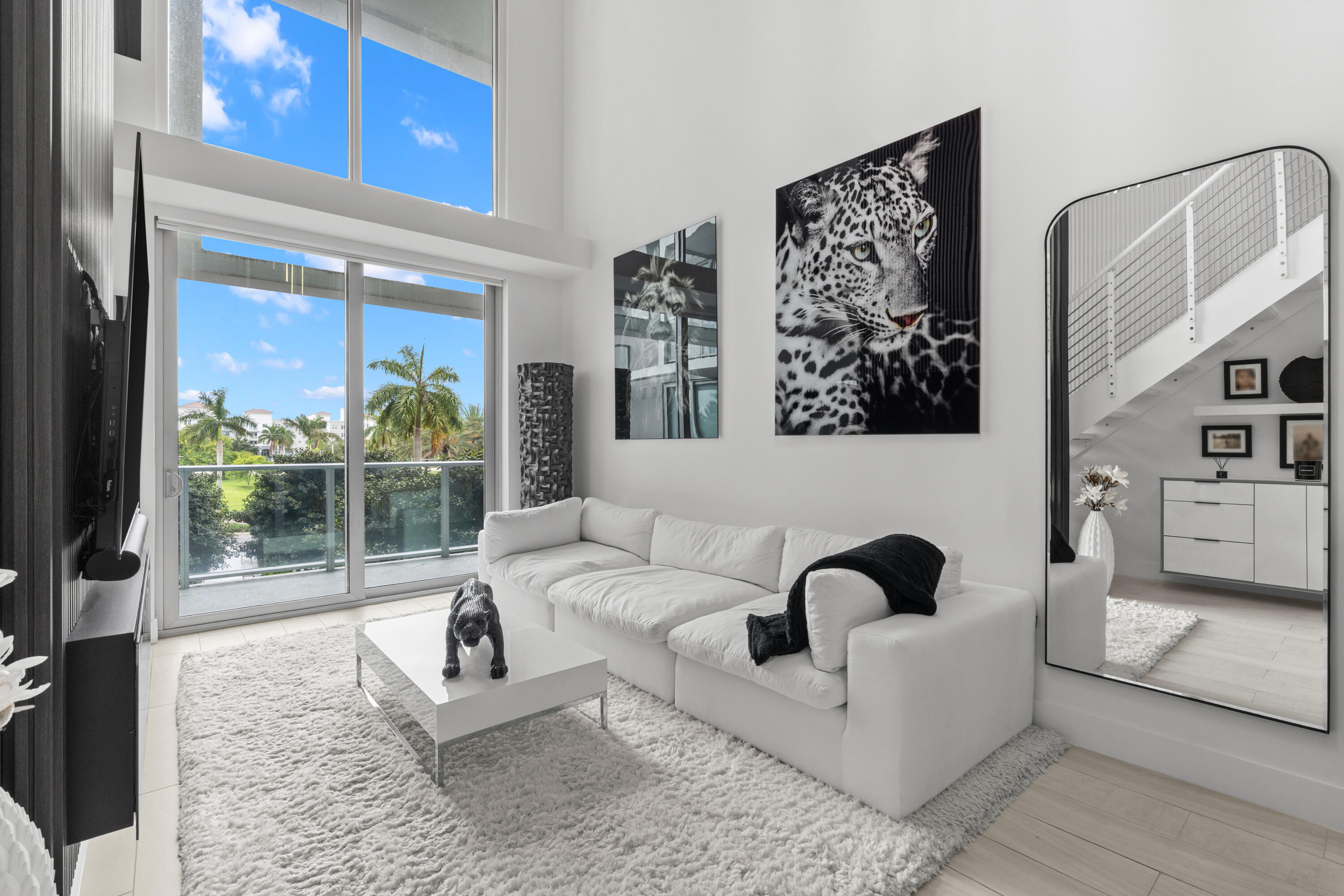 METROPICA NORTH TOWER ONE - Residential