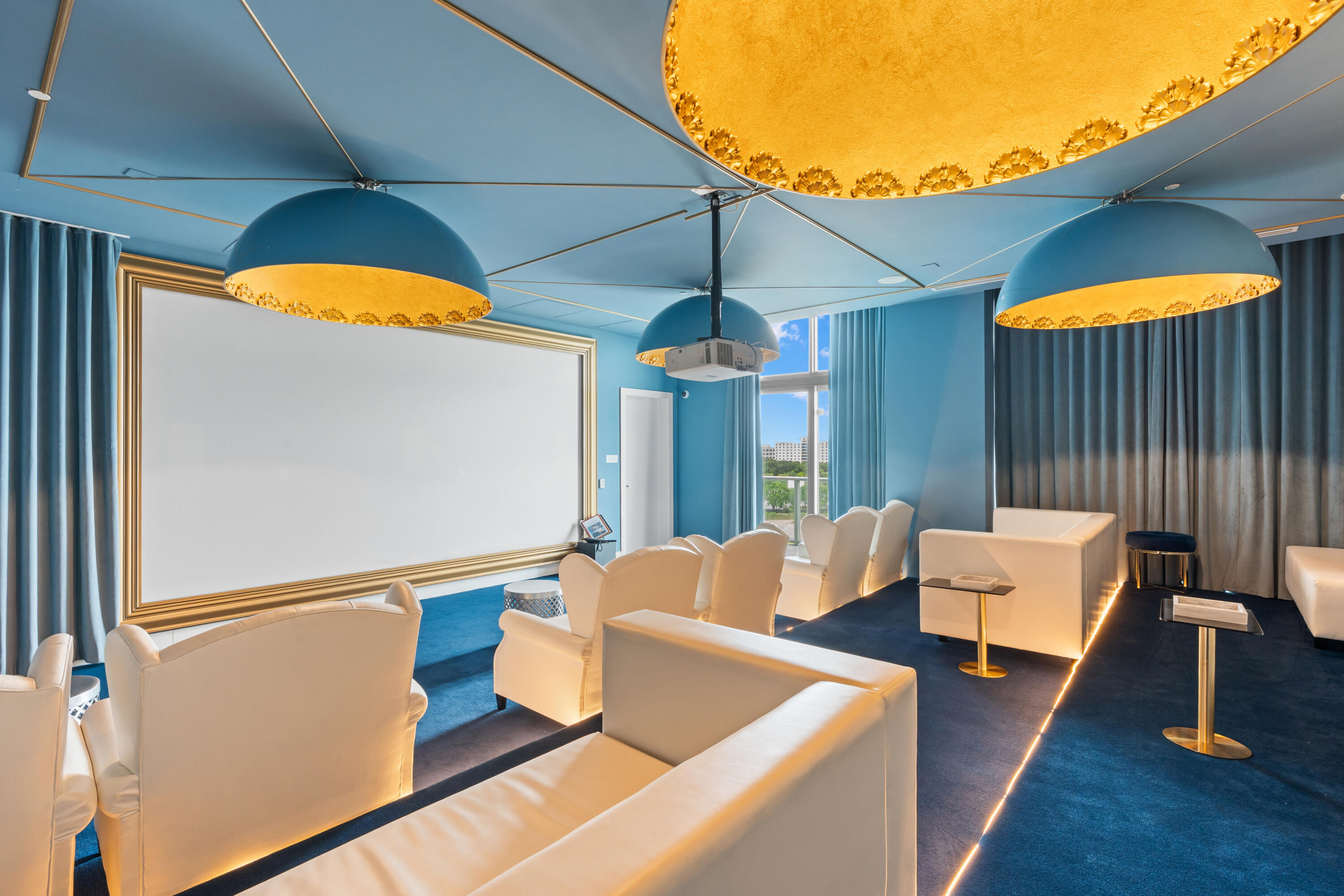 METROPICA NORTH TOWER ONE - Residential