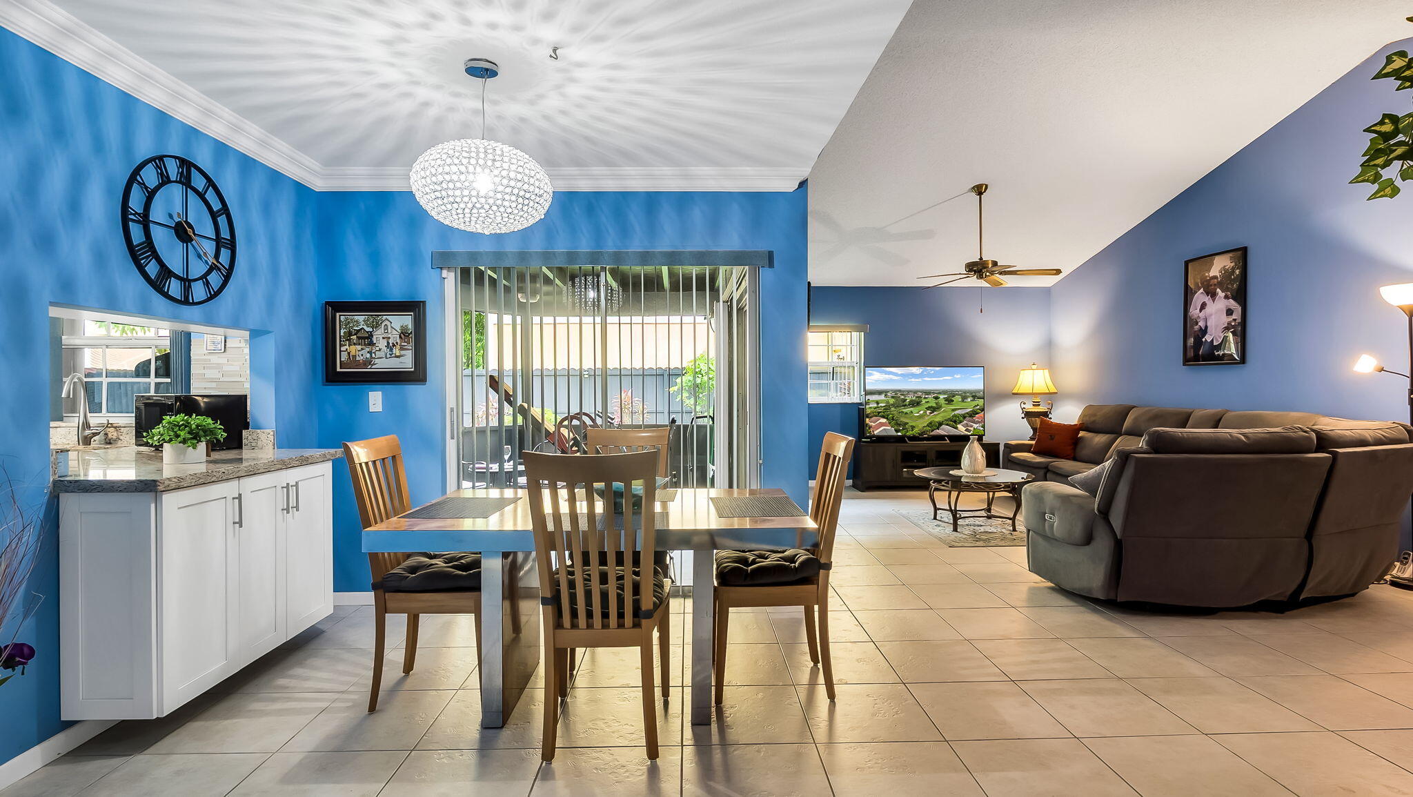 LAKESIDE SOUTH - Residential