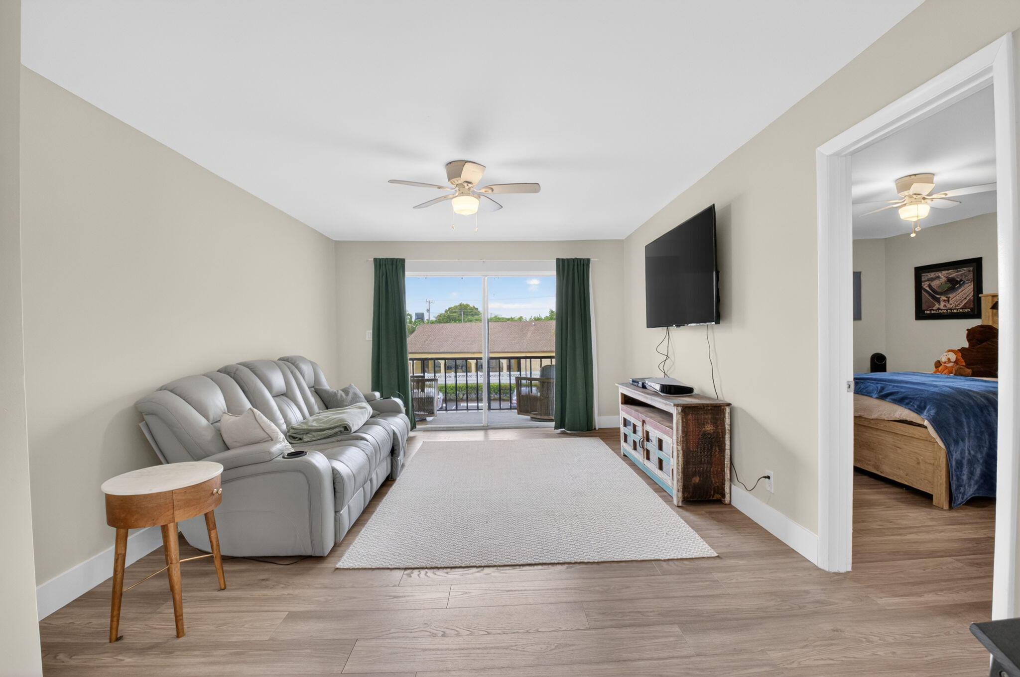 CASA DEL RIO CONDO - Residential Lease