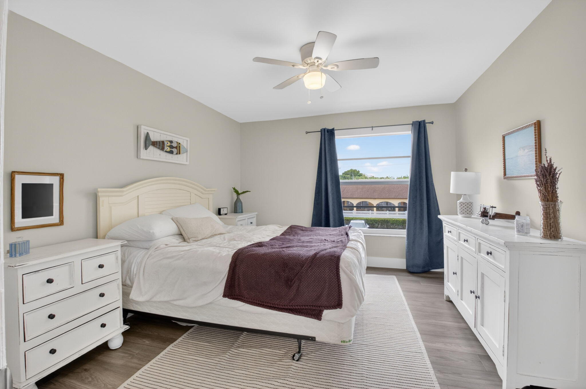 CASA DEL RIO CONDO - Residential Lease