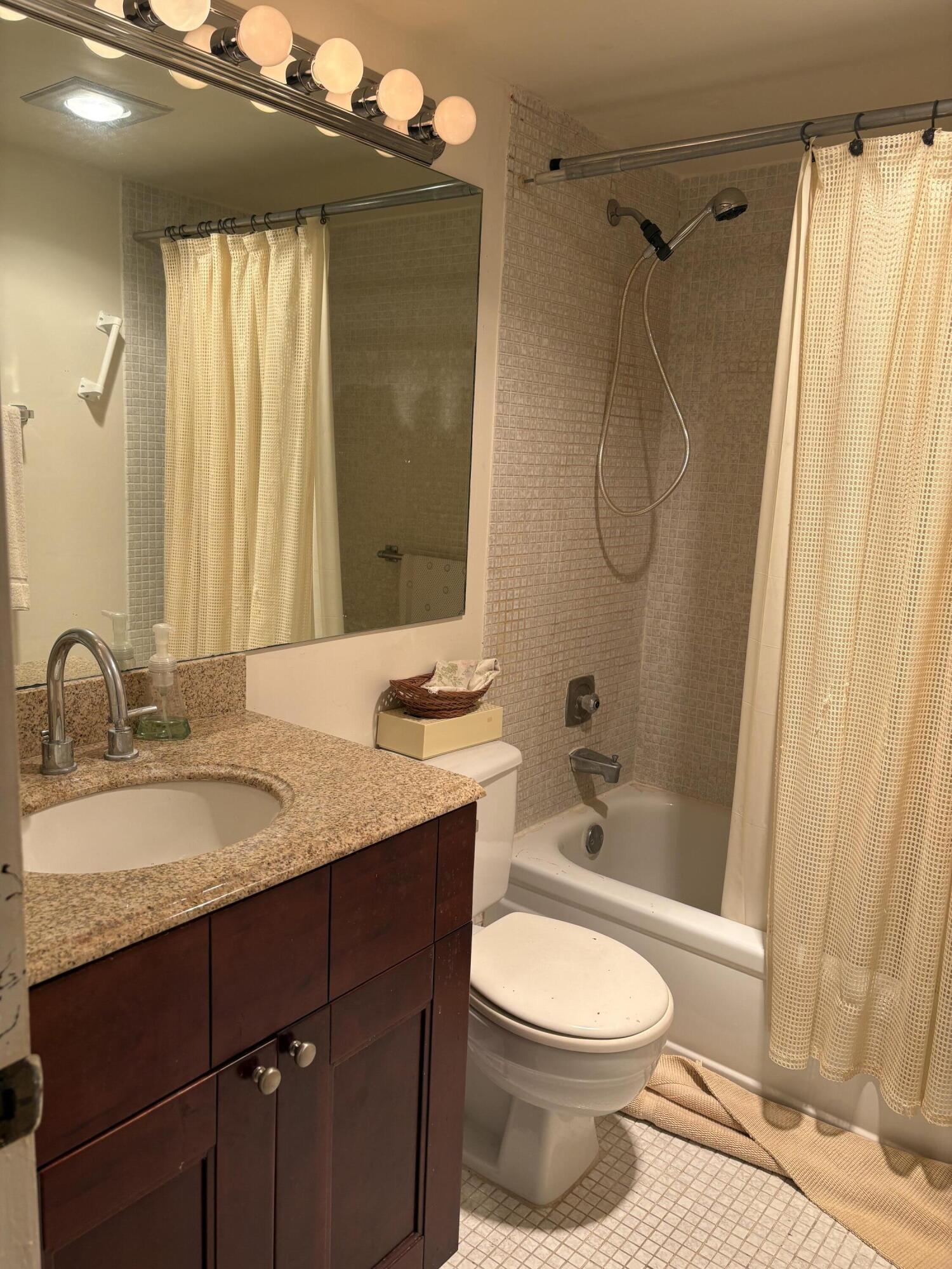 CORNWALL AT CENTURY VILLAGE CONDO - Residential