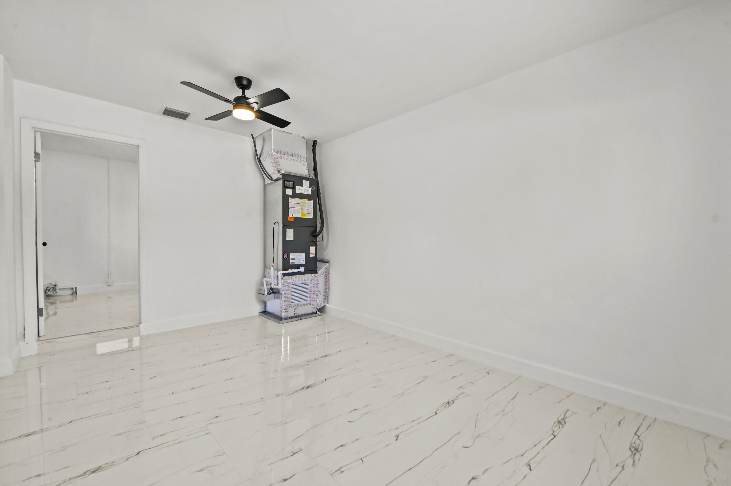 PALM BEACH FARMS CO 7 - Residential
