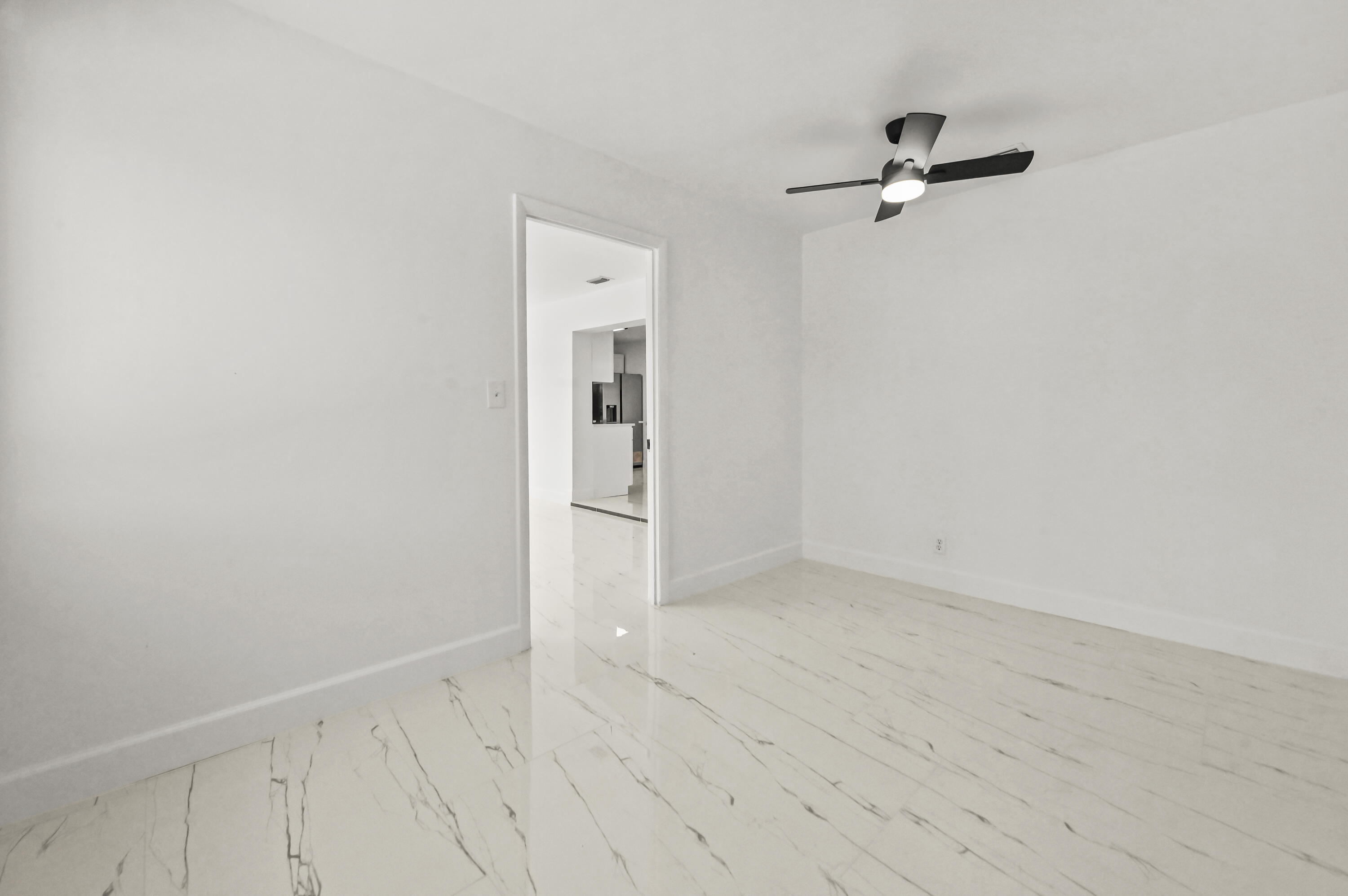 PALM BEACH FARMS CO 7 - Residential