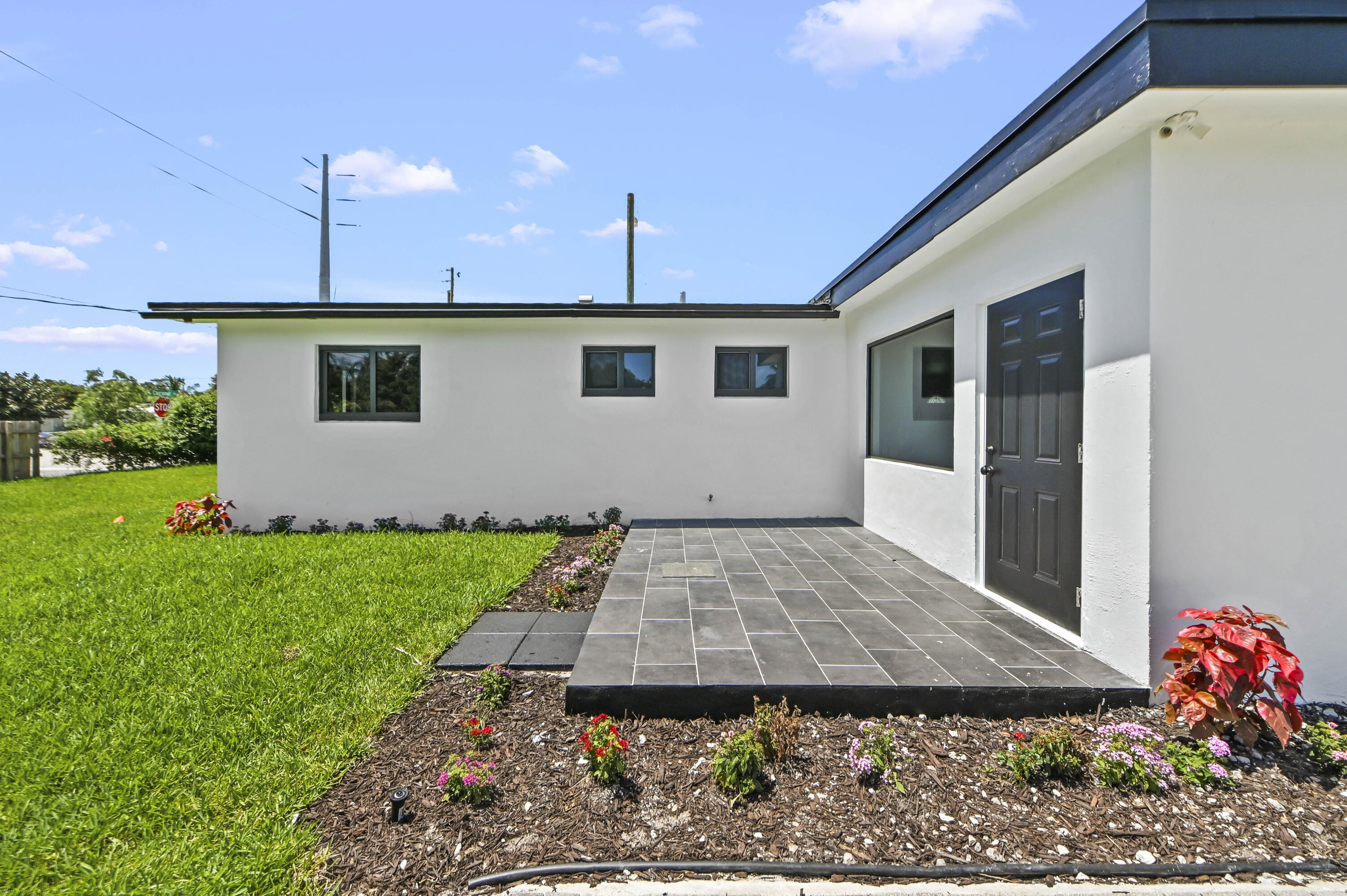 PALM BEACH FARMS CO 7 - Residential