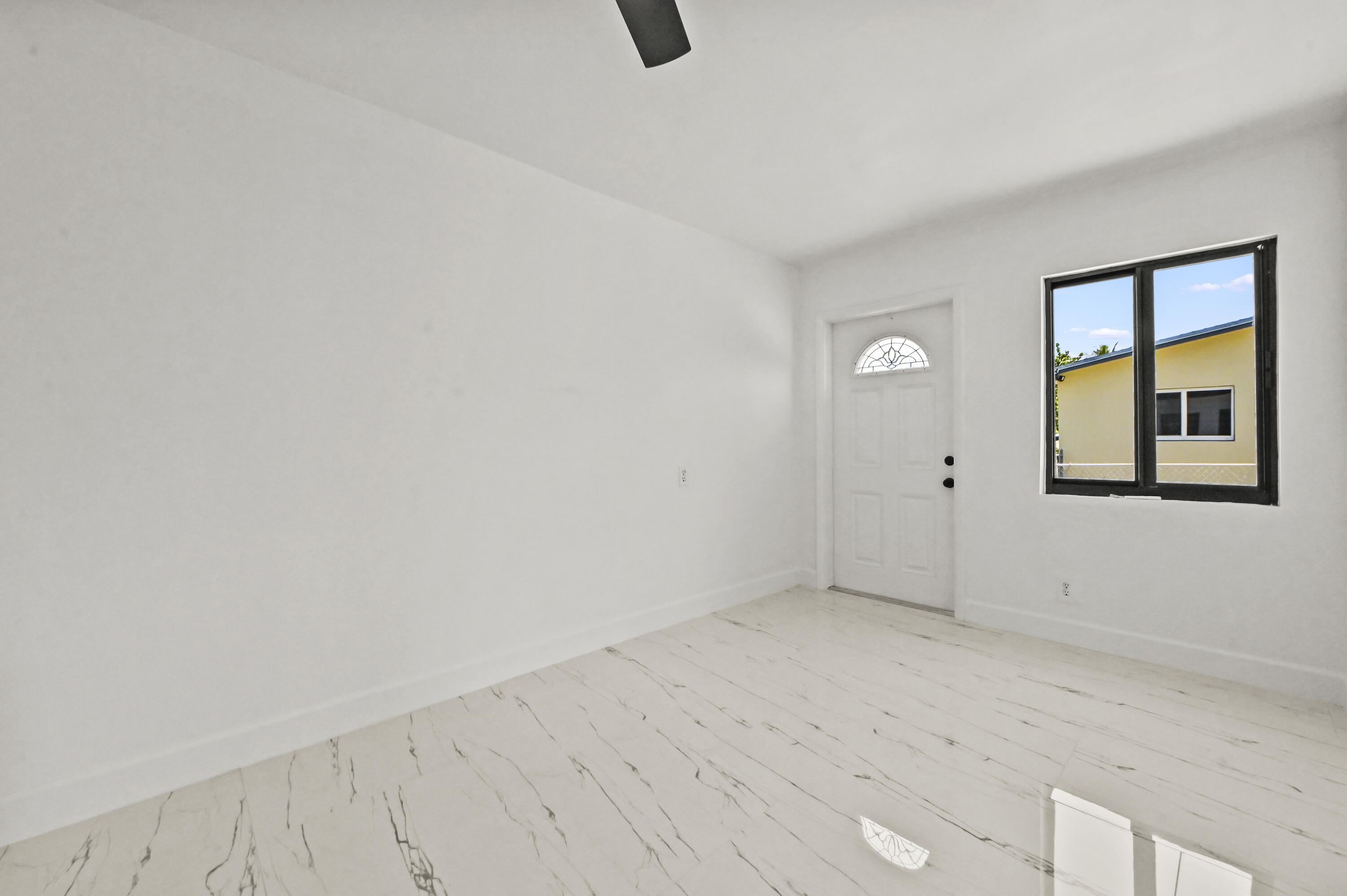 PALM BEACH FARMS CO 7 - Residential