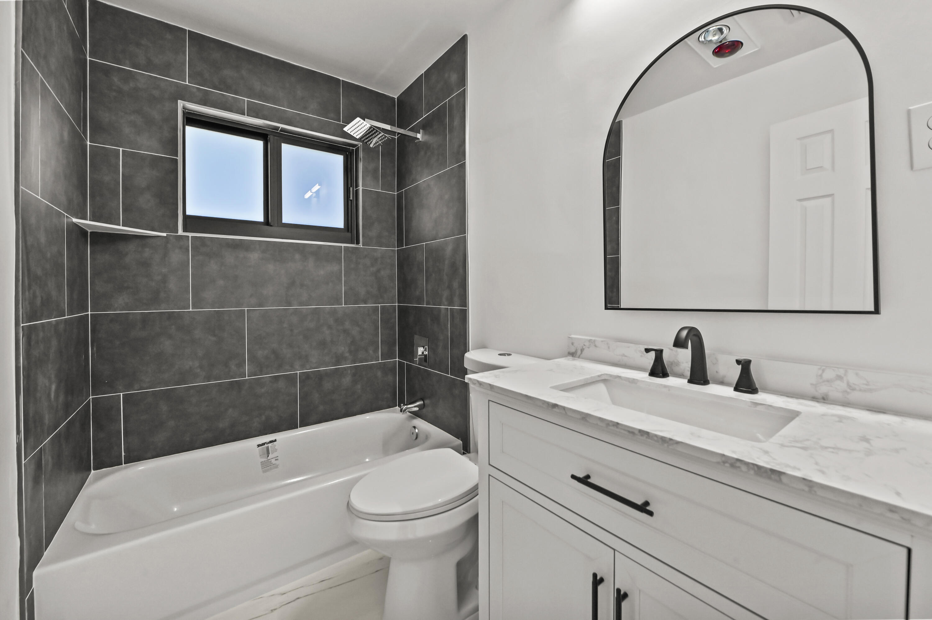 PALM BEACH FARMS CO 7 - Residential