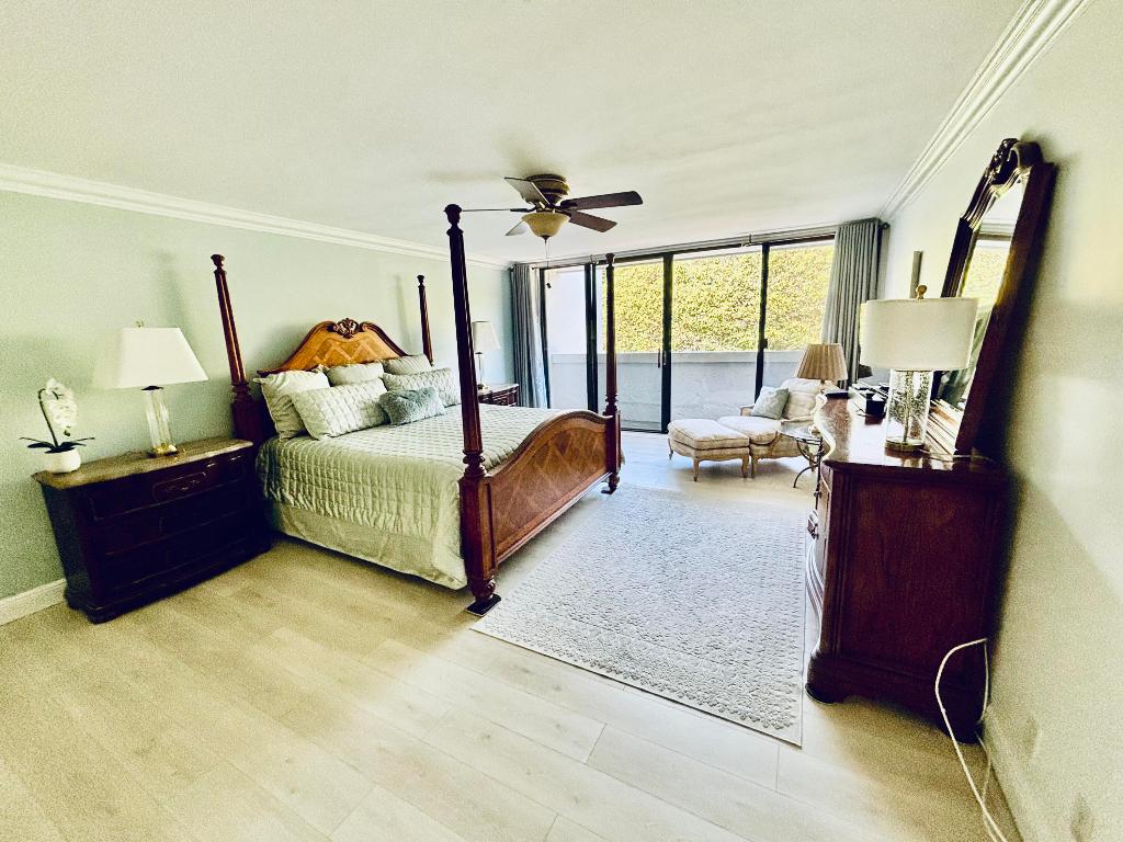 HARBORSIDE AT HILLSBORO BEACH - Residential