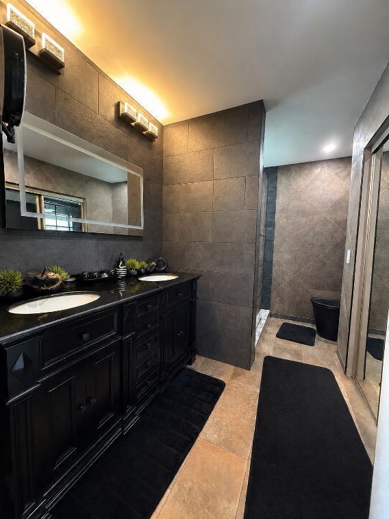 SAWGRASS ESTATES - Residential