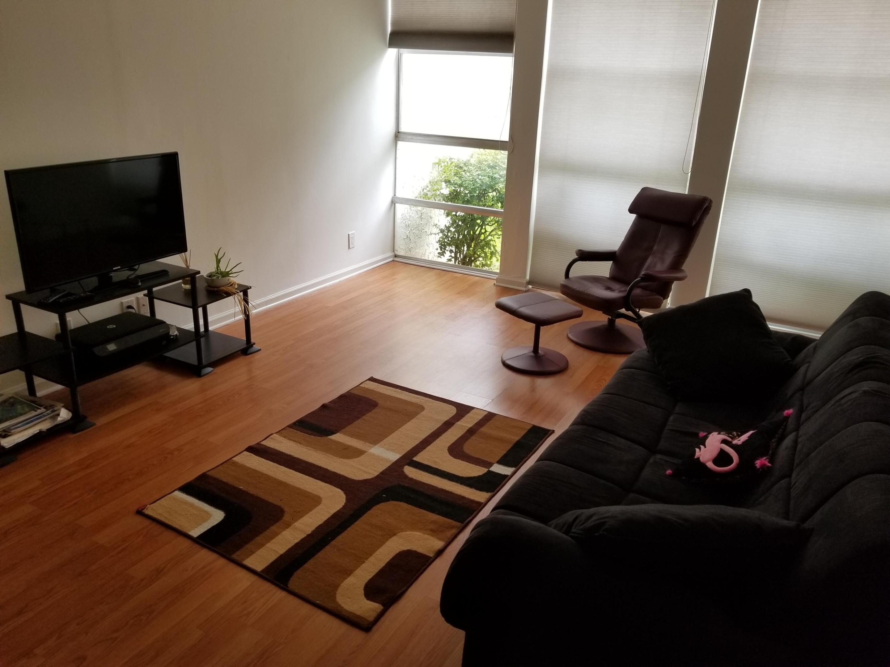 DESOTO PARK CONDO - Residential Lease