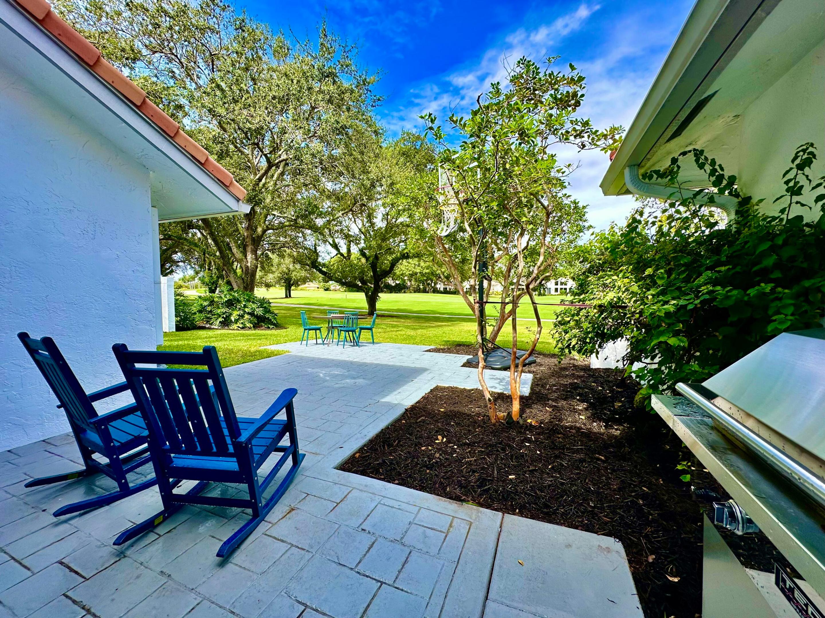 CEDAR CAY - Residential
