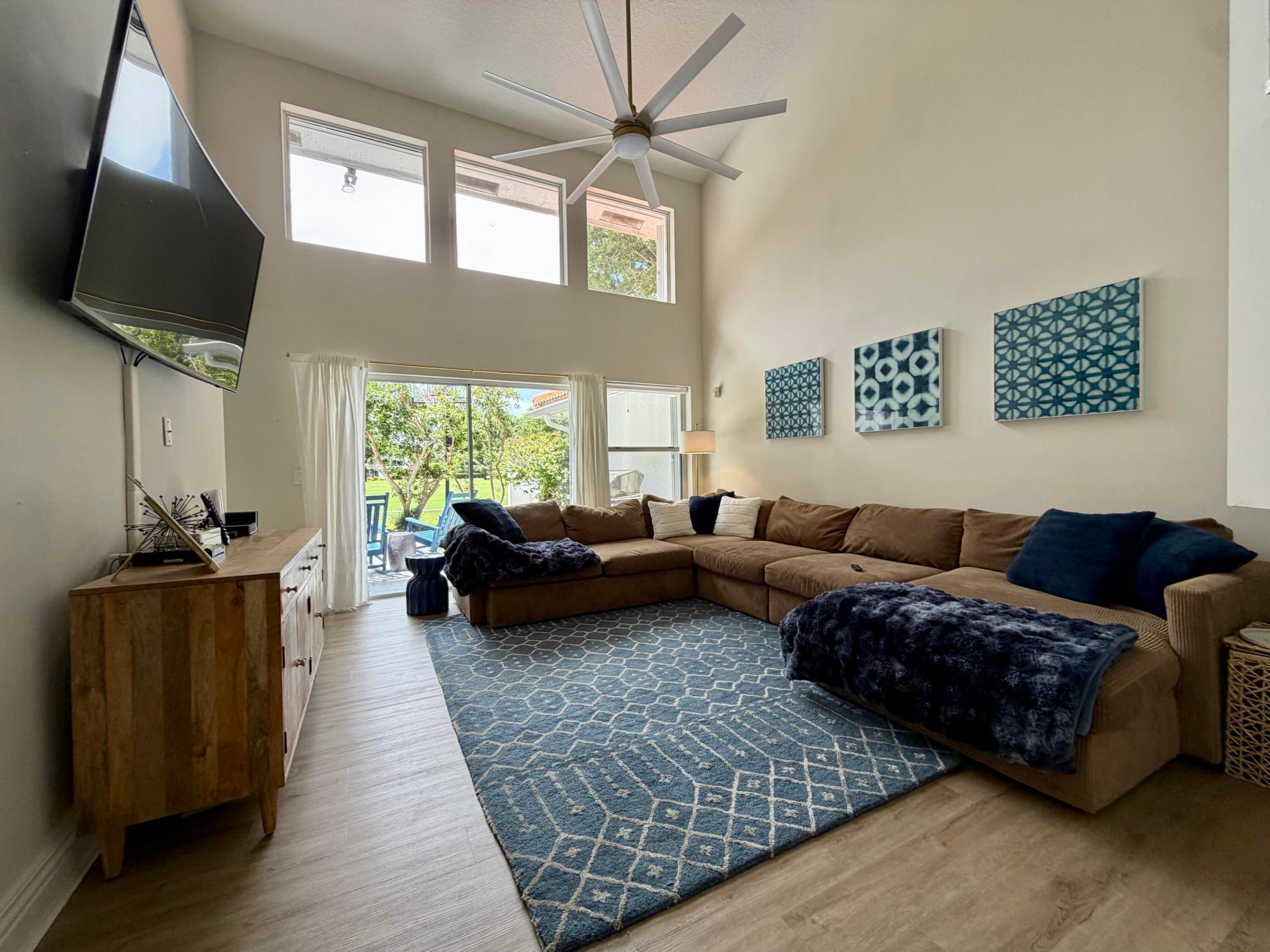 CEDAR CAY - Residential