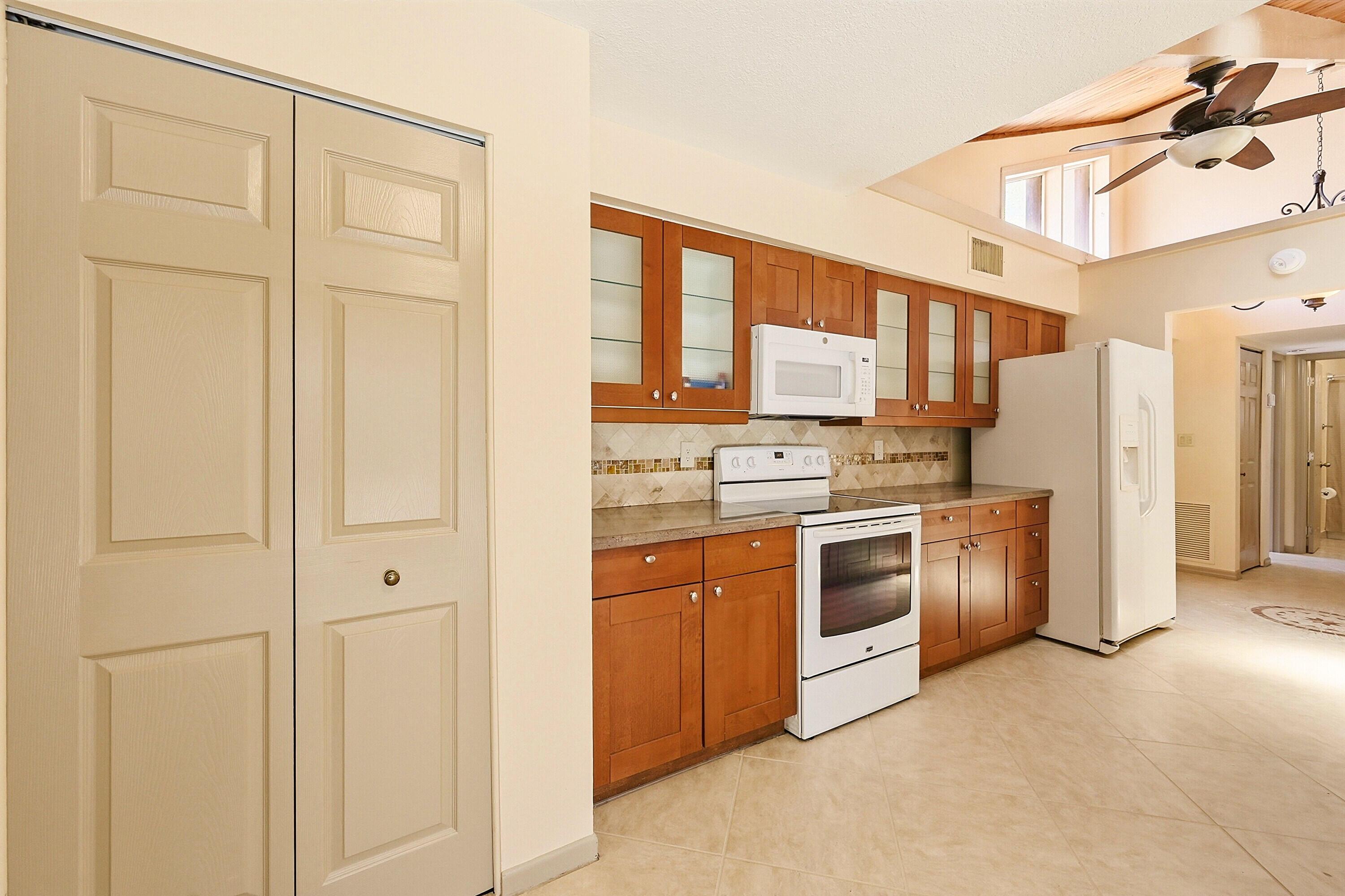 AMBERWOODS OF BOCA 2ND ADD - Residential