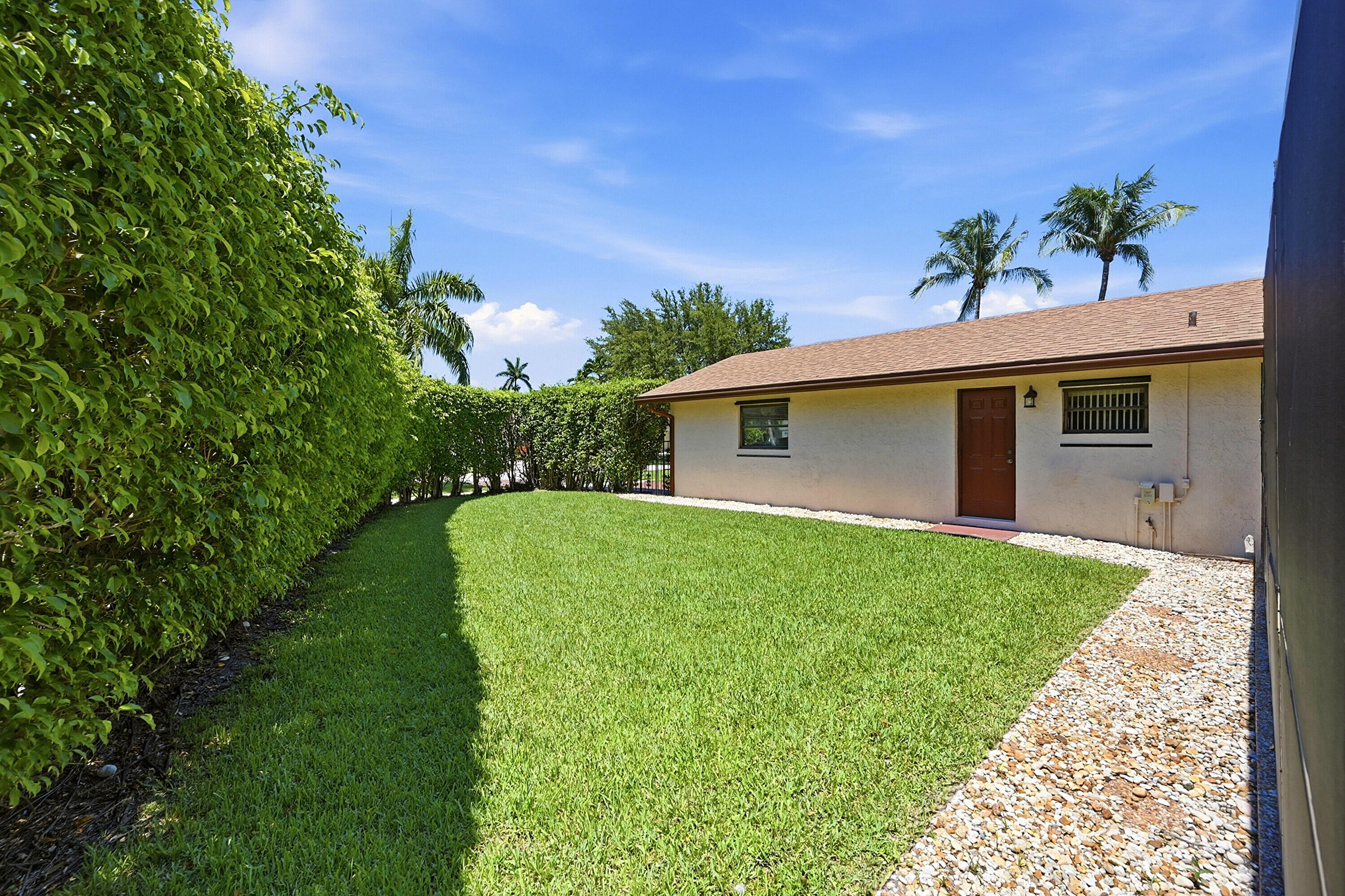 AMBERWOODS OF BOCA 2ND ADD - Residential