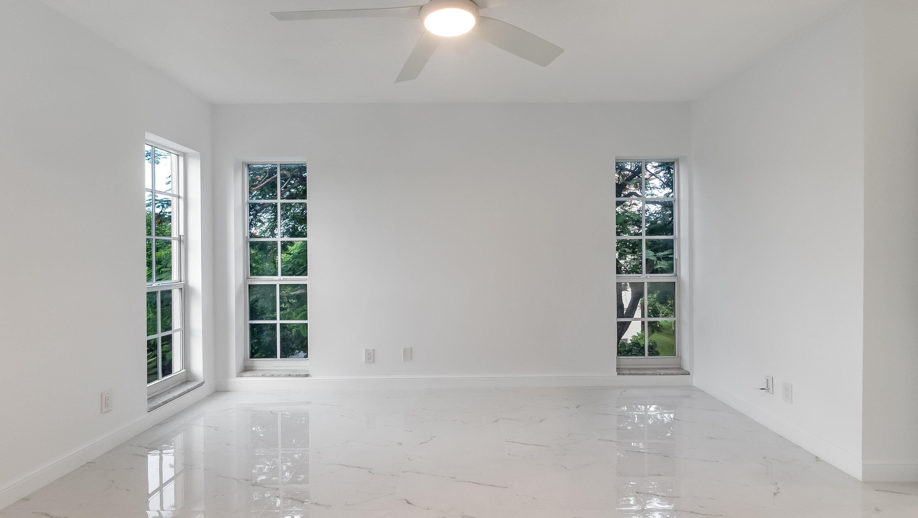 NO 4 PALM-AIRE COUNTRY CLUB - Residential Lease