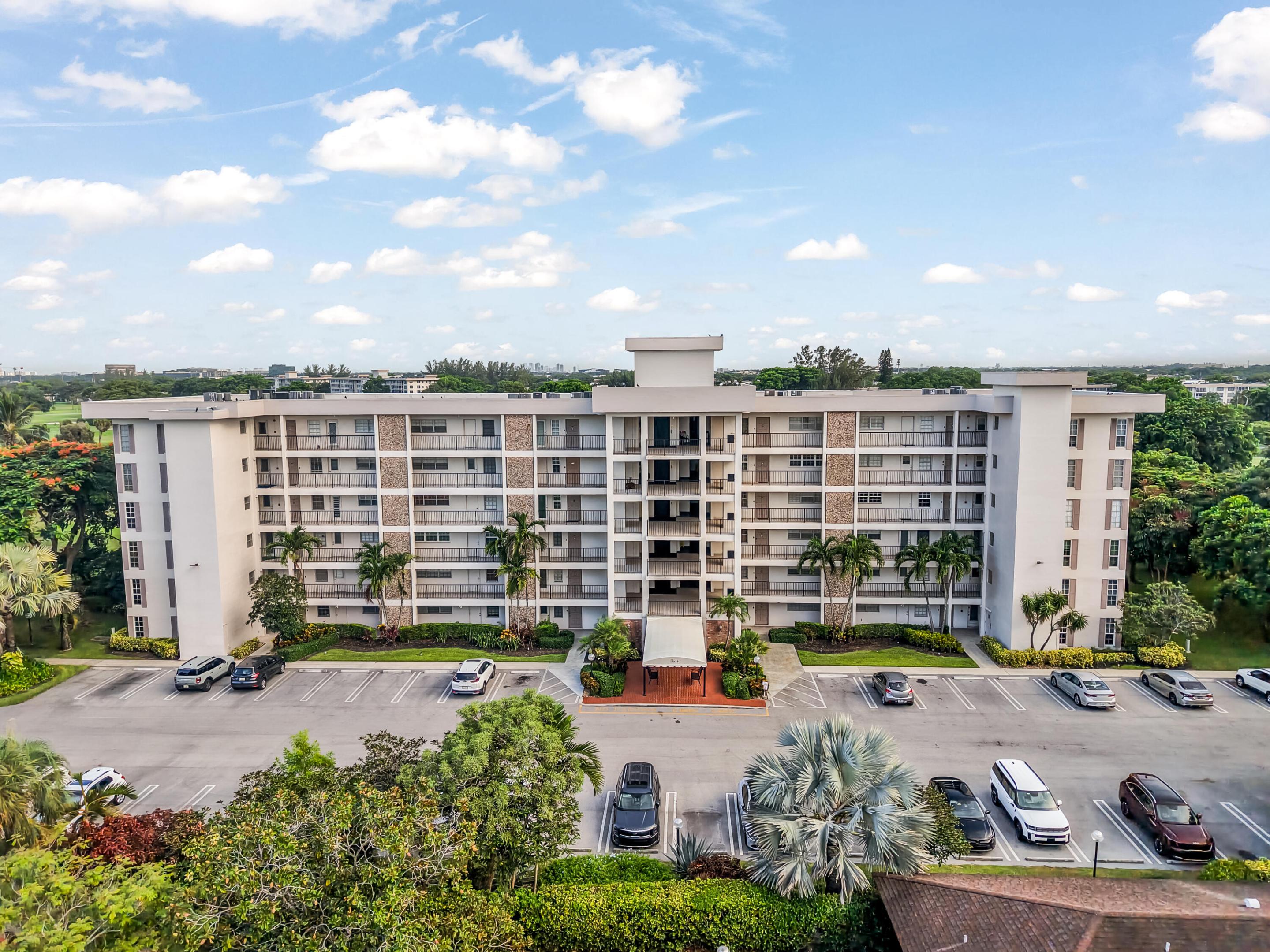 NO 4 PALM-AIRE COUNTRY CLUB - Residential Lease