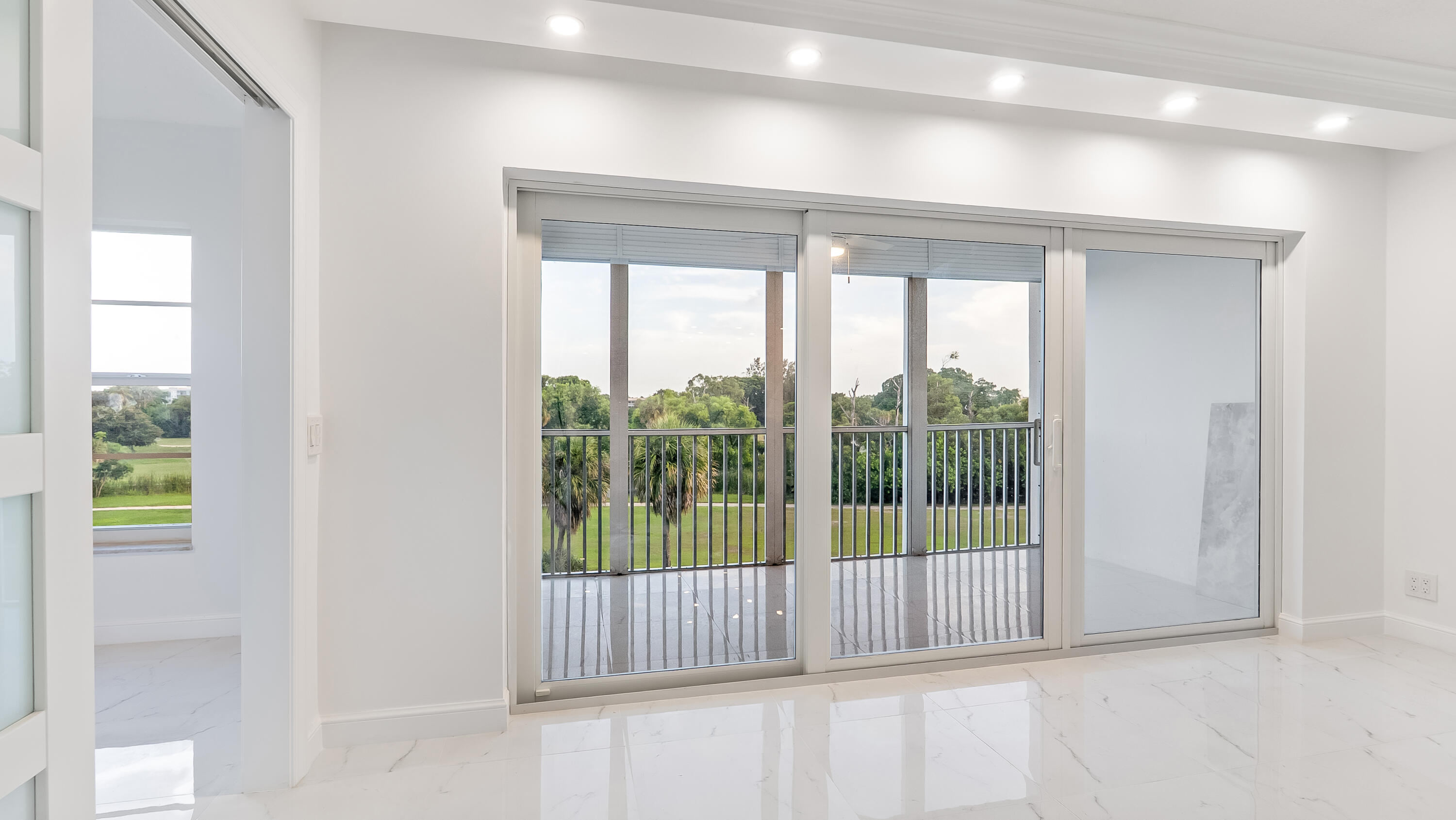 NO 4 PALM-AIRE COUNTRY CLUB - Residential Lease