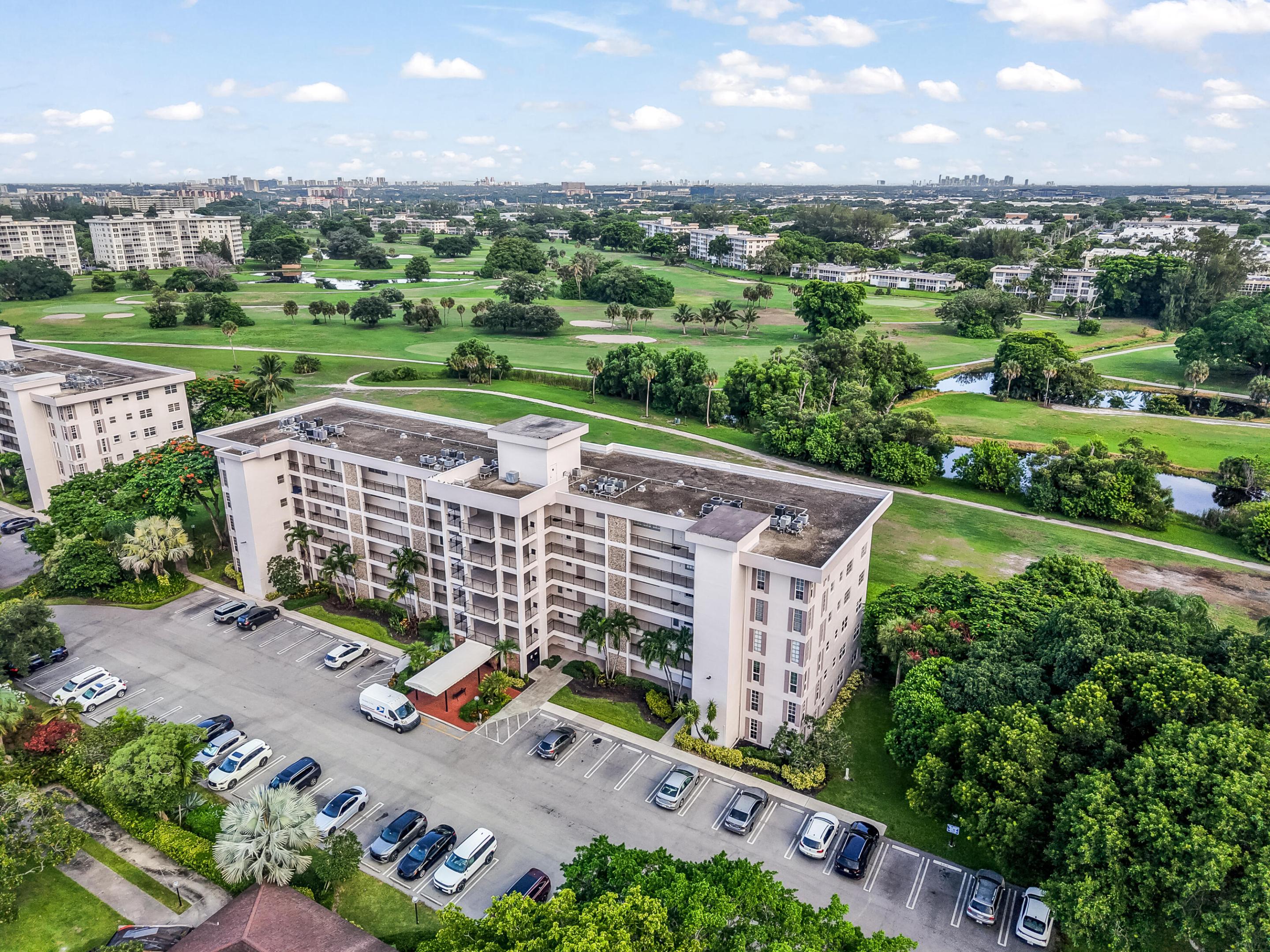 NO 4 PALM-AIRE COUNTRY CLUB - Residential Lease