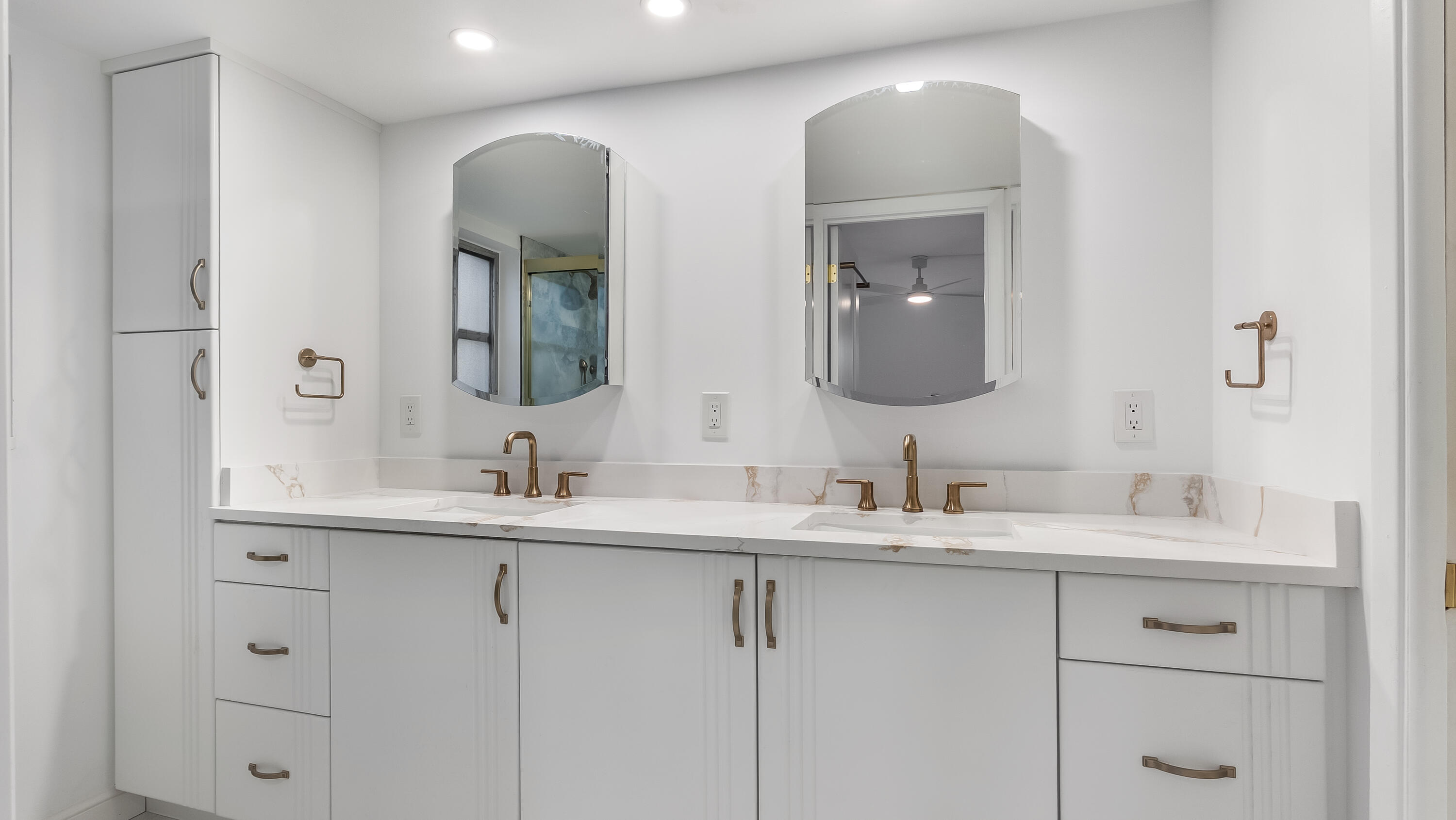 NO 4 PALM-AIRE COUNTRY CLUB - Residential Lease