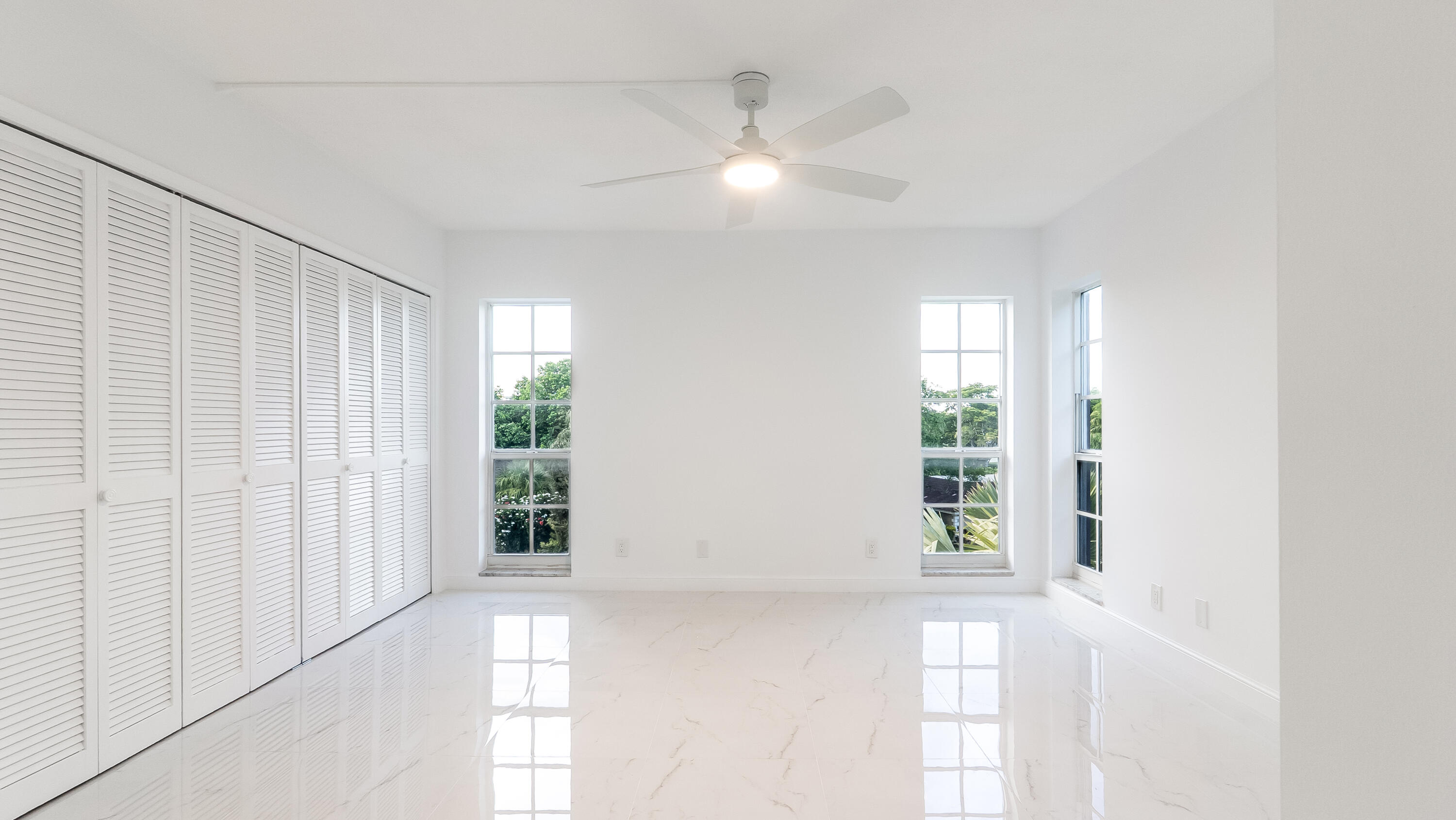 NO 4 PALM-AIRE COUNTRY CLUB - Residential Lease