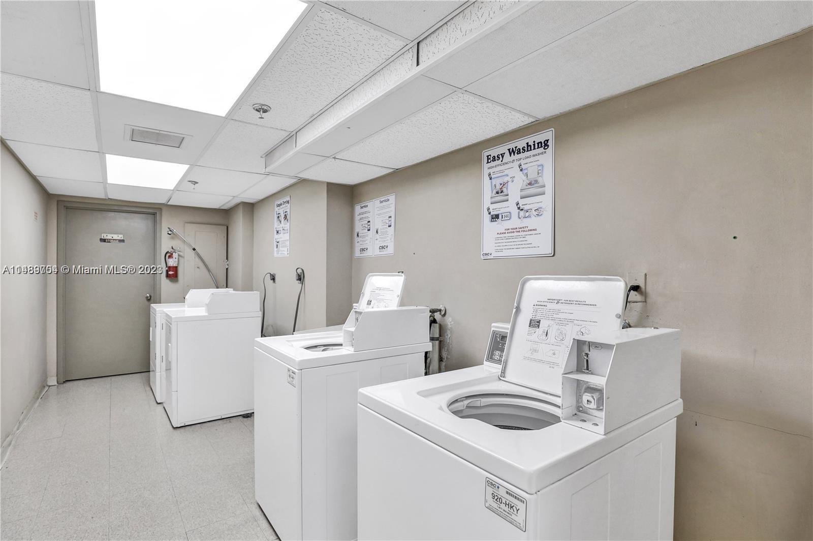 GREENWICH PH I CONDO - Residential Lease