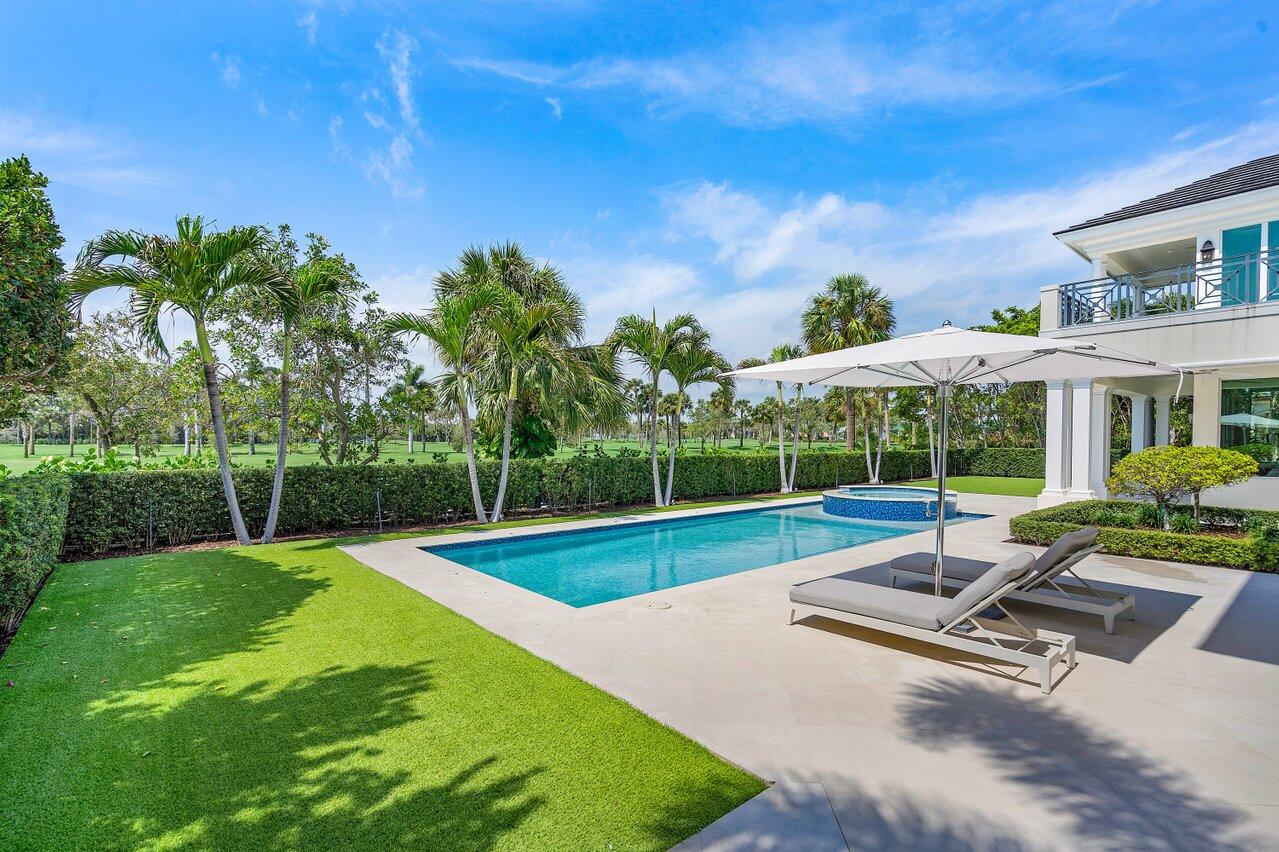 ROYAL PALM YACHT & COUNTRY CLUB - Residential