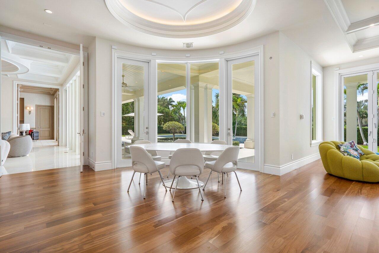 ROYAL PALM YACHT & COUNTRY CLUB - Residential