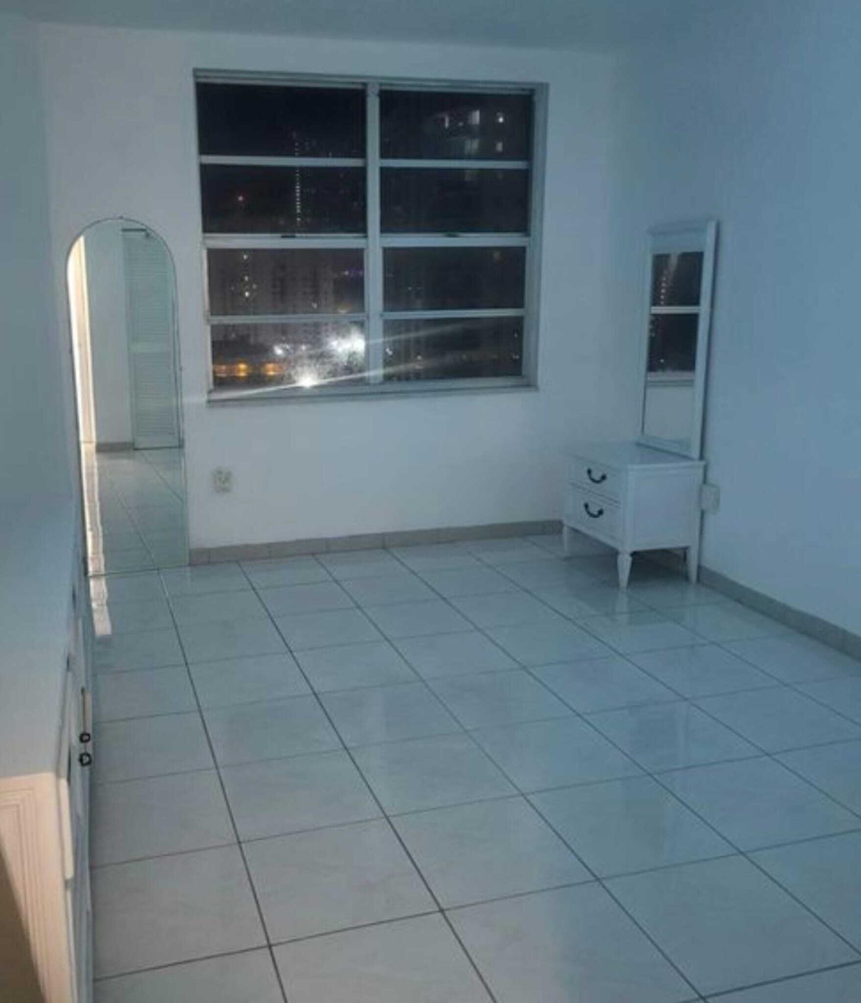 HEMISPHERES CONDO - Residential Lease