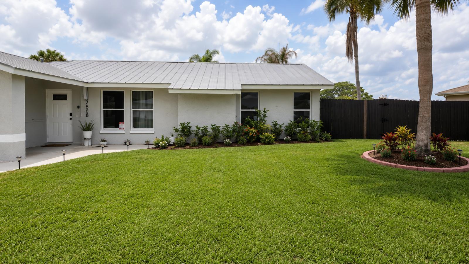 SOUTH PORT ST LUCIE UNIT 15 - Residential