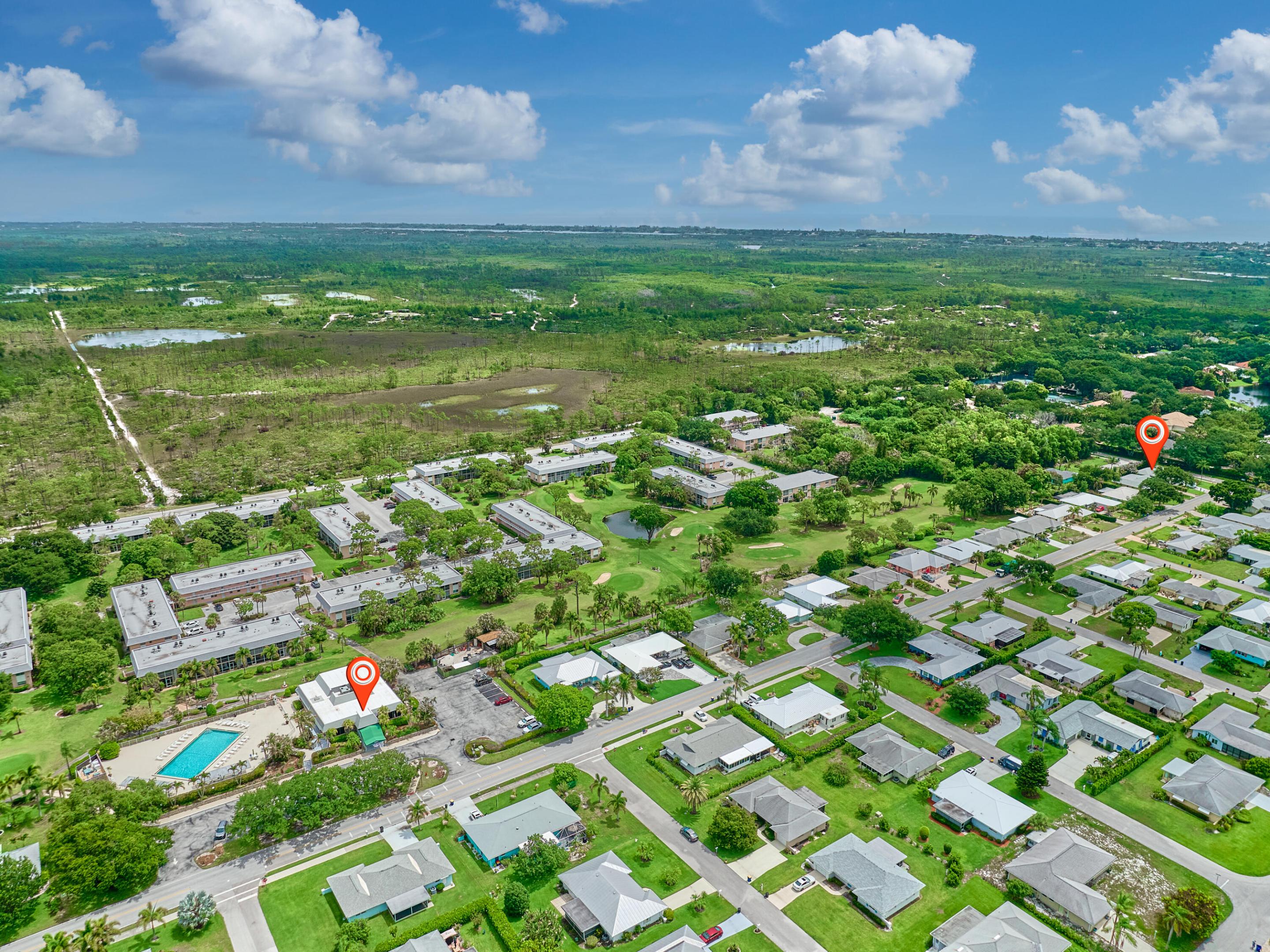 IROQUOIS PARK, Little Club - Residential